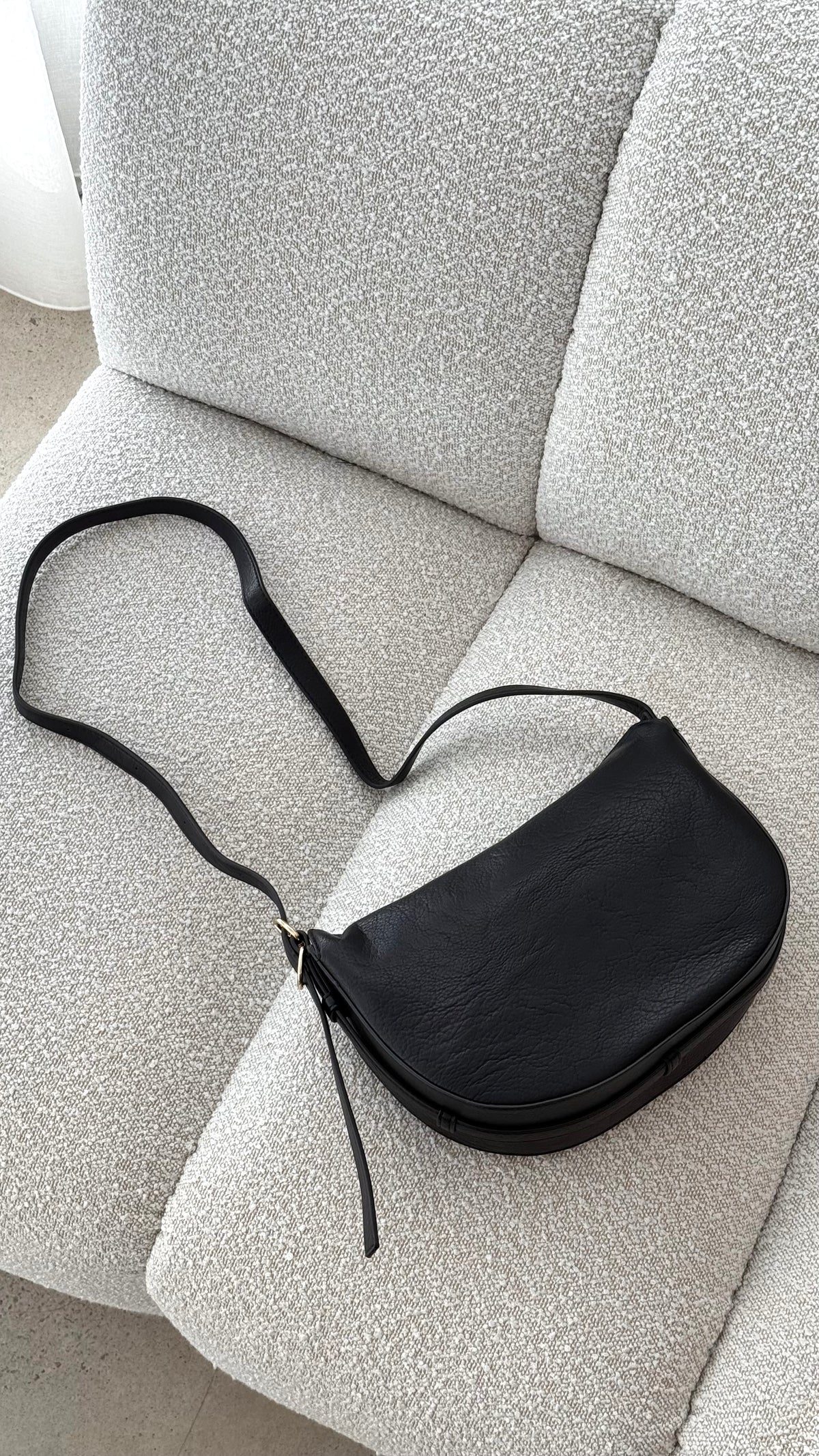 Collins Crossbody Bag - Black - Billy J