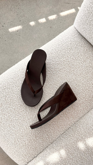 Ravyn Heel - Dark Cacao Suede - Billy J