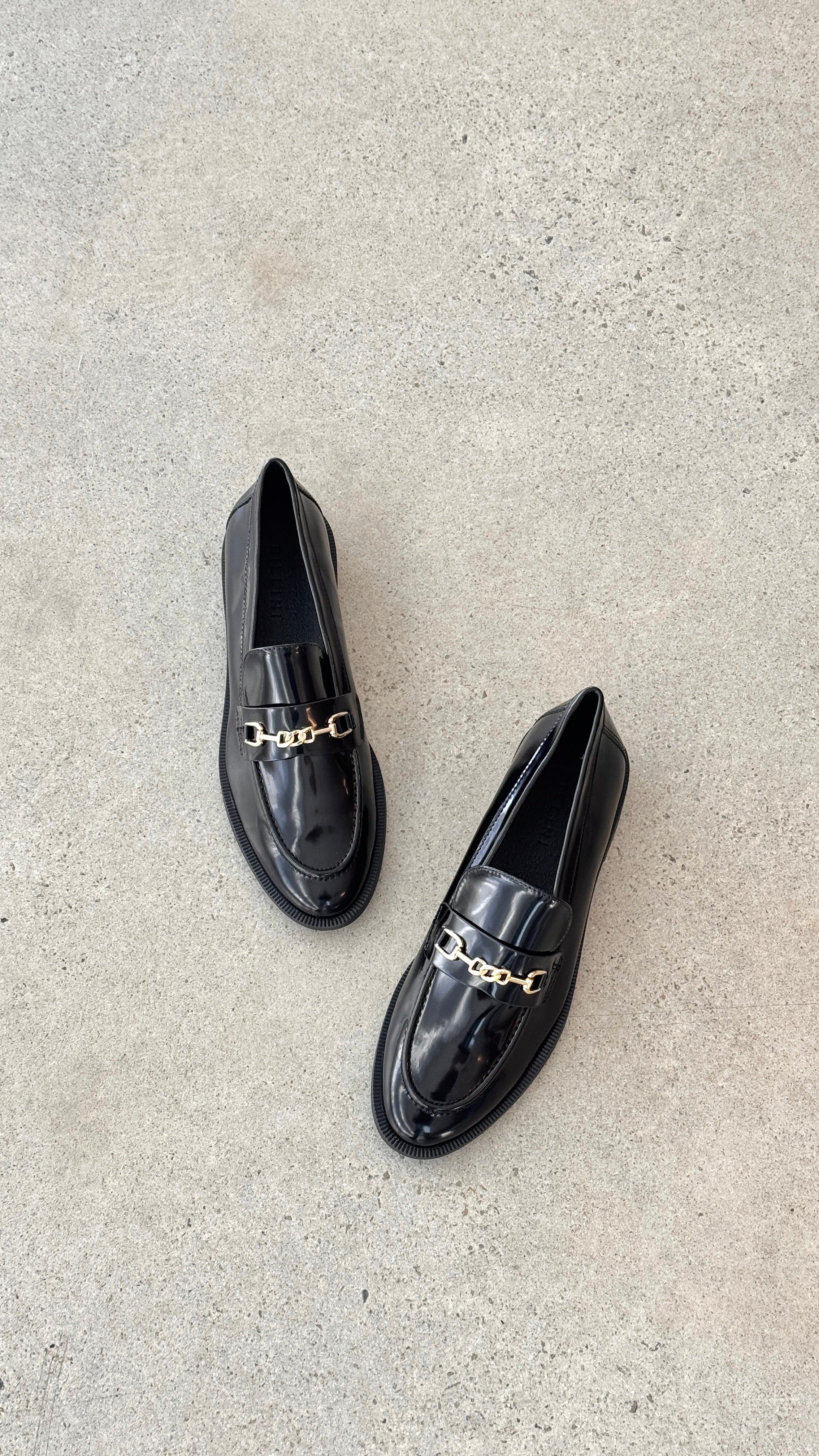Warran Shoe - Black Shine - Billy J