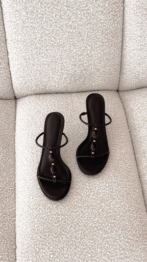 Olympie Heel - Chocolate - Billy J