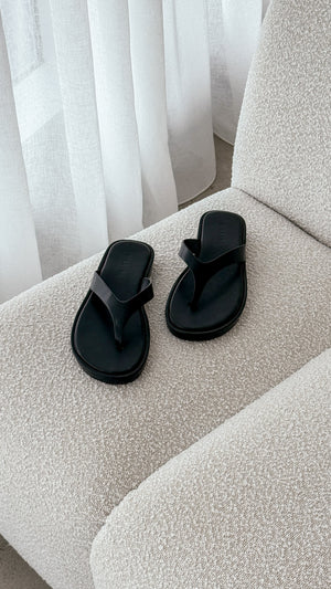 Orianna Slide - Black - Billy J