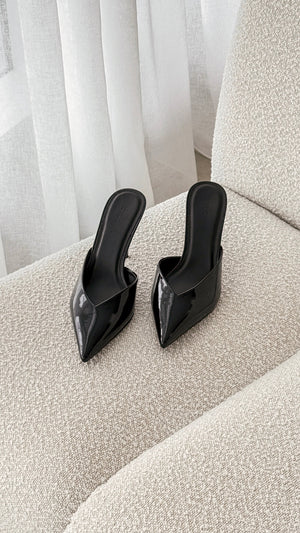 Karey Heel - Black - Billy J