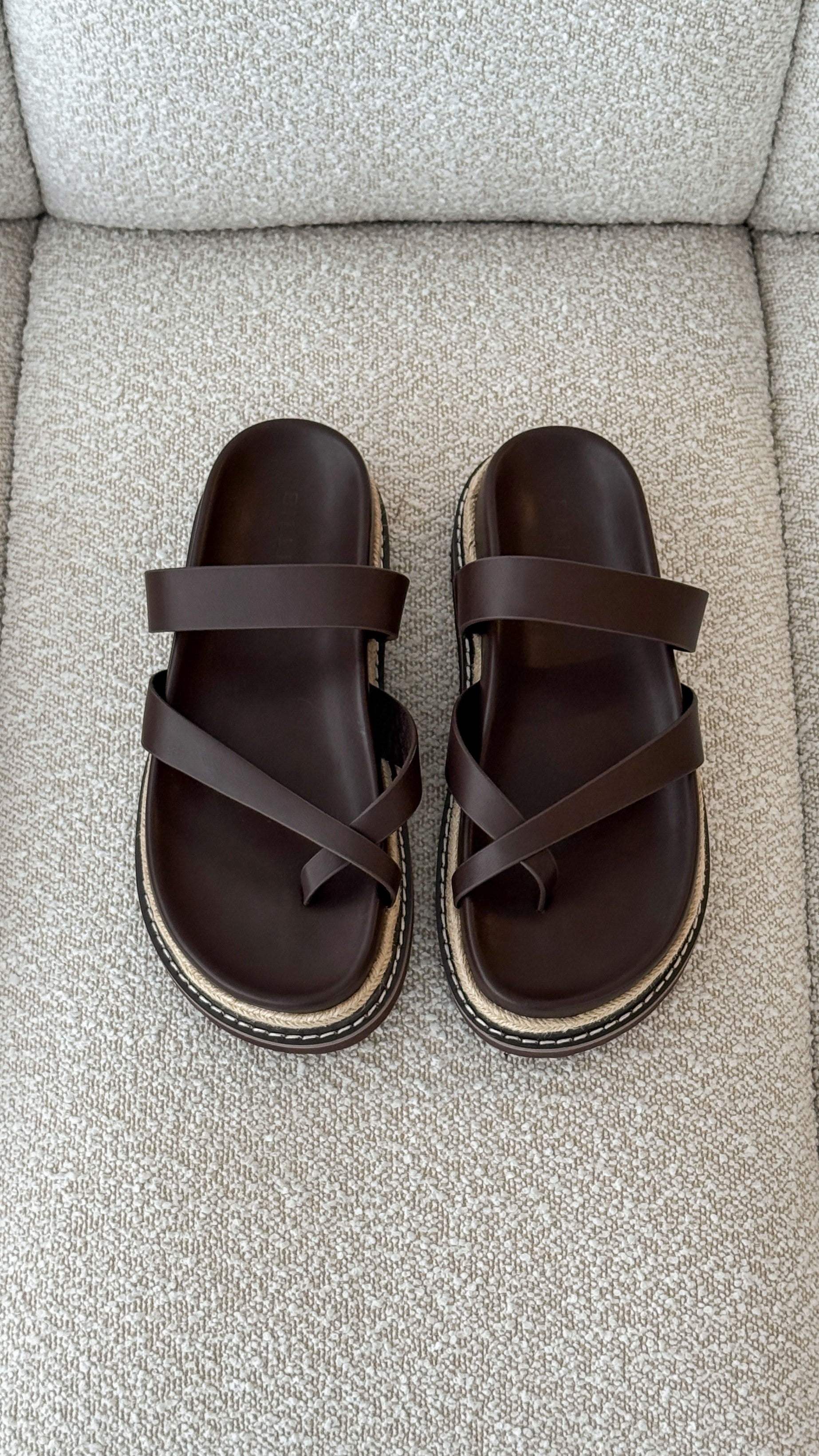 Amia Slide - Chocolate - Billy J