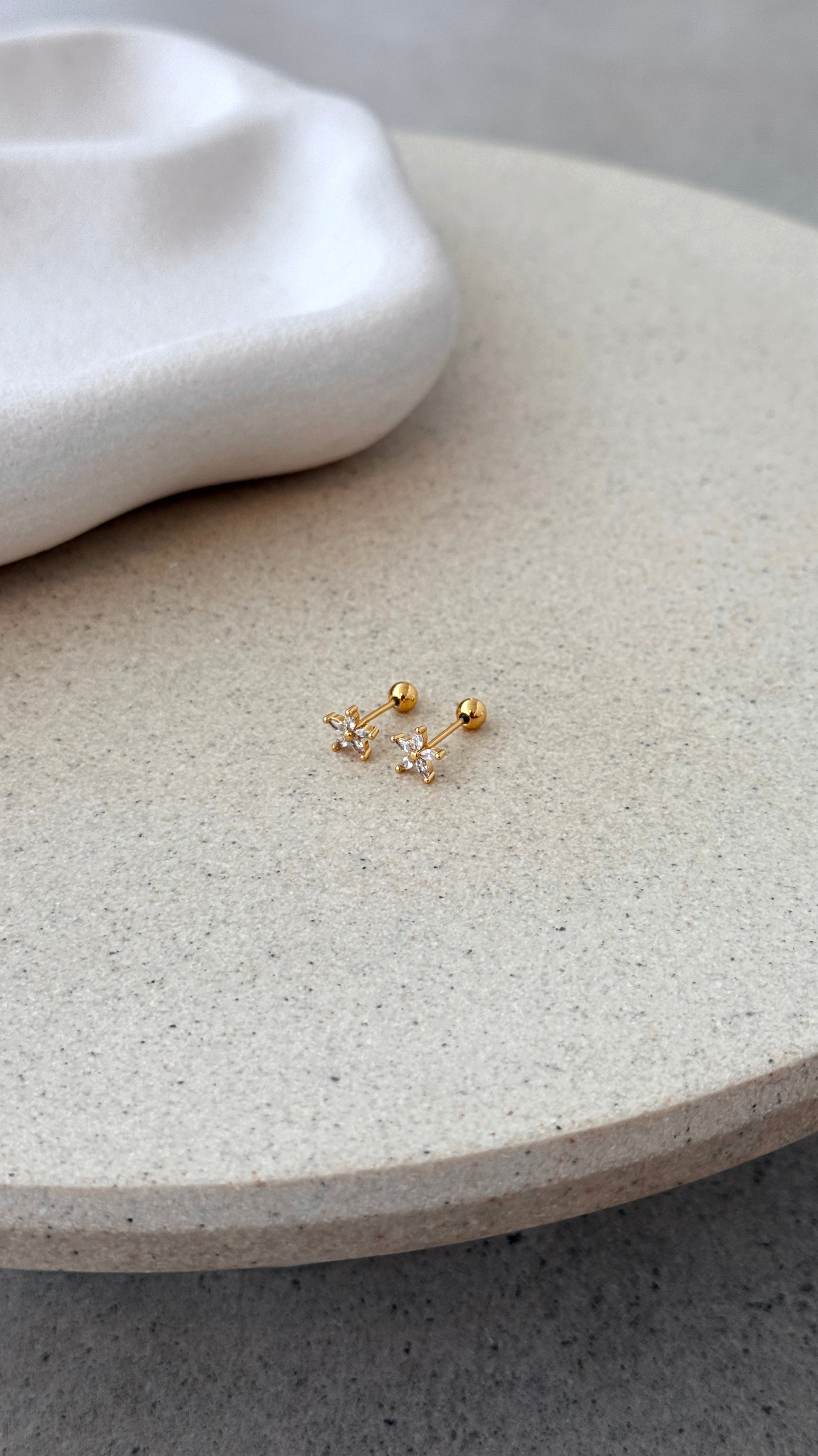 Zoe Earrings - Gold - Billy J
