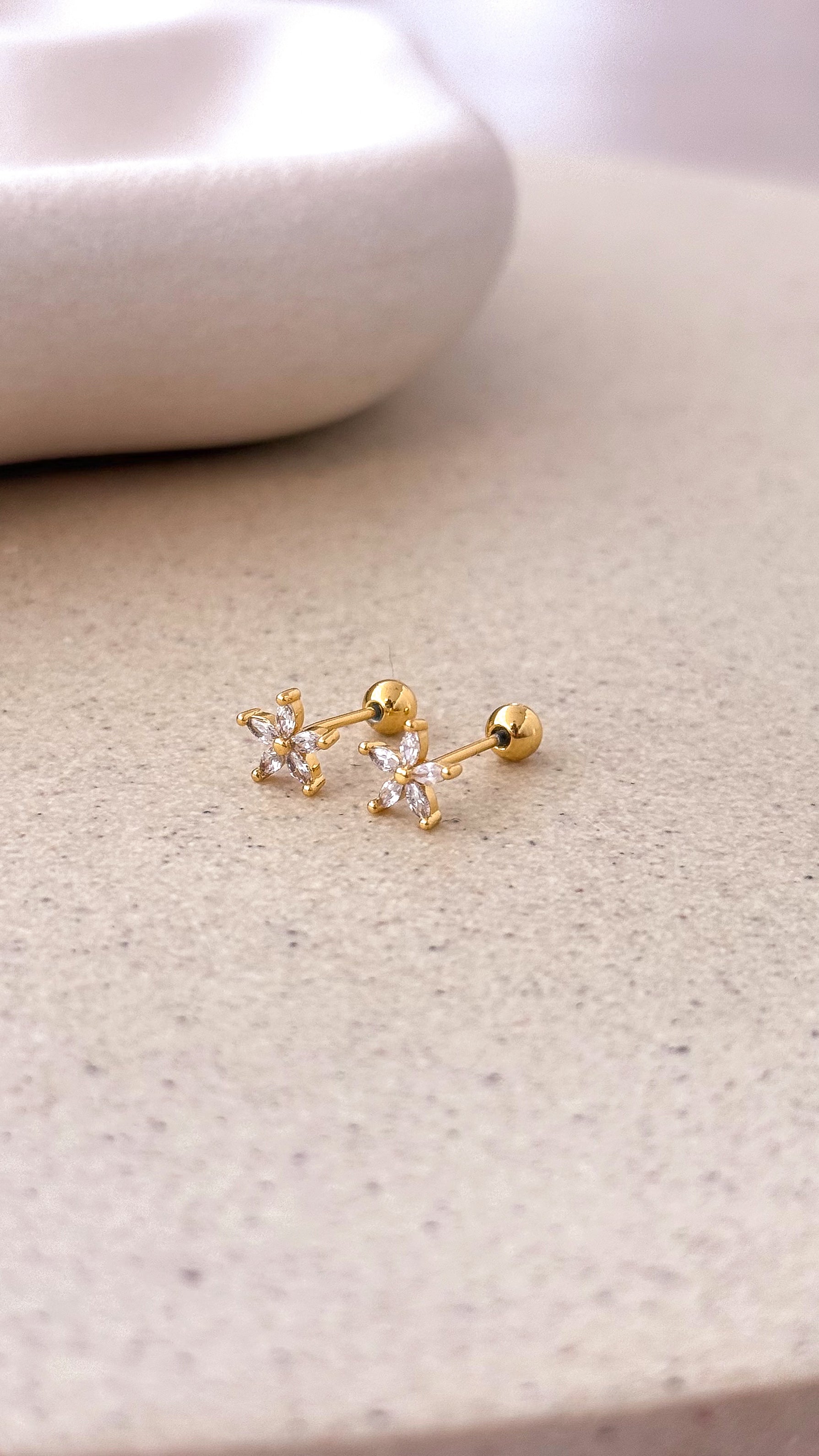 Zoe Earrings - Gold - Billy J