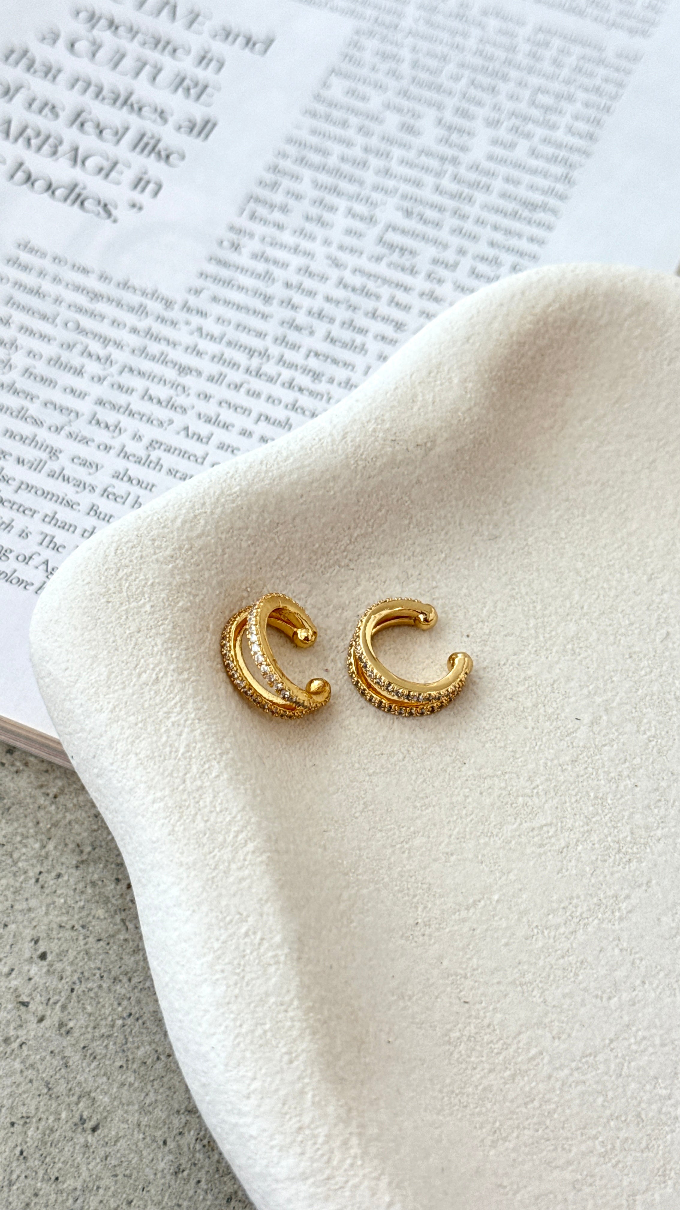 Becci Cuff Earrings - Gold - Billy J