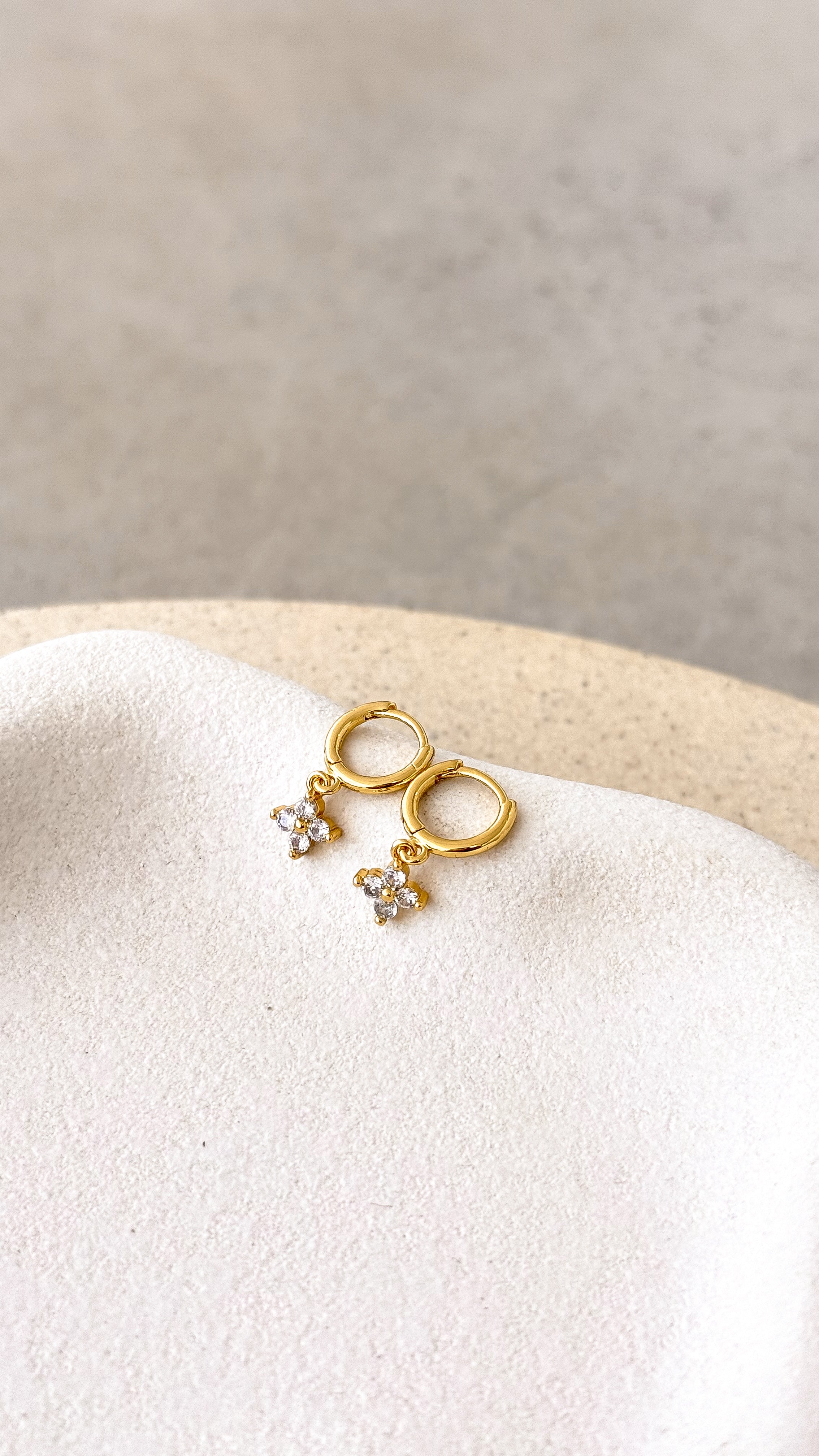 Georgie Earrings - Gold - Billy J