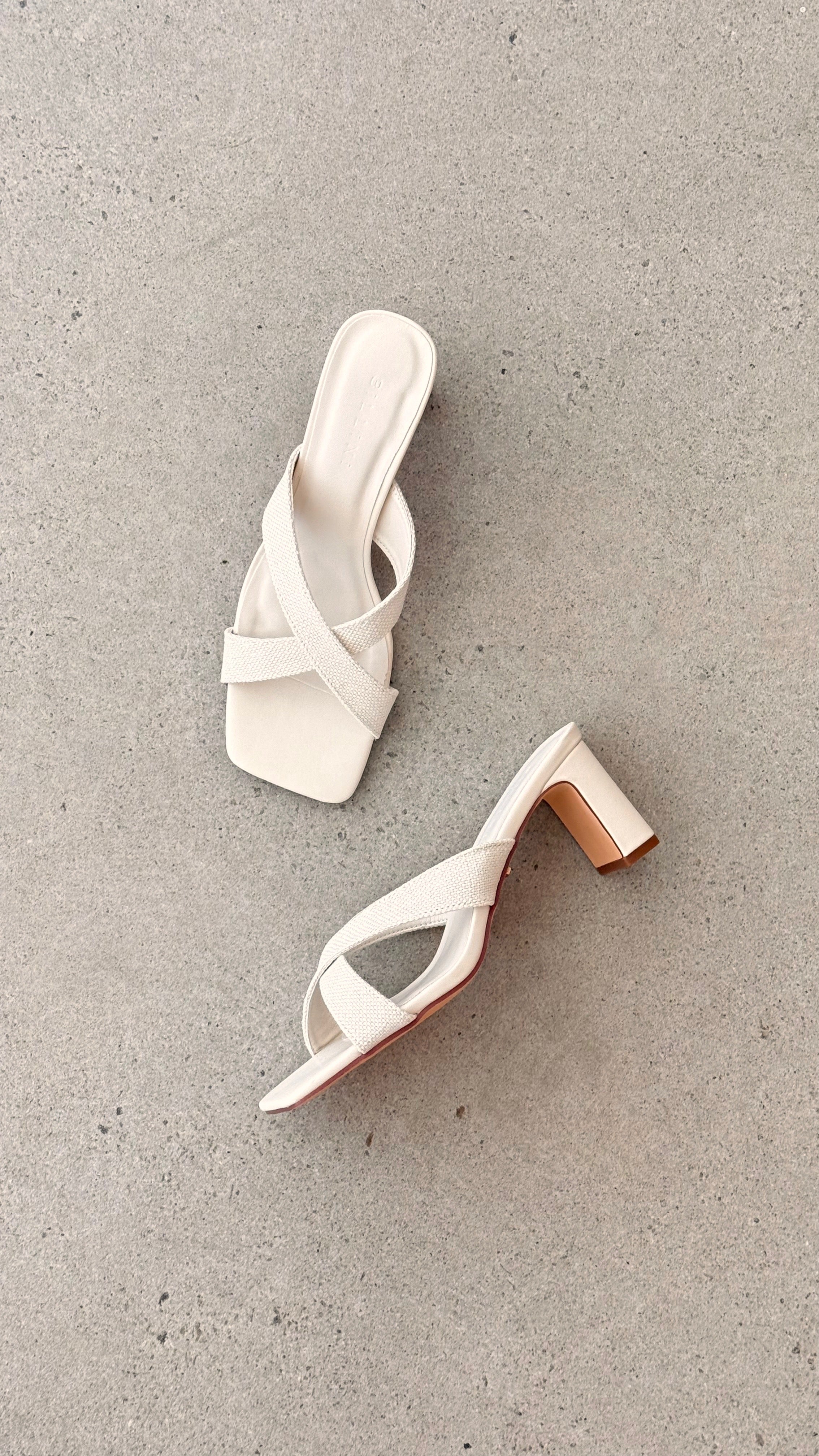 Camila Heel - Ivory Linen - Billy J