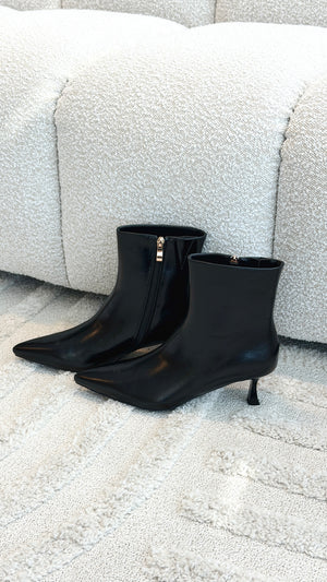 Carmella Boots - Black Shine - Billy J