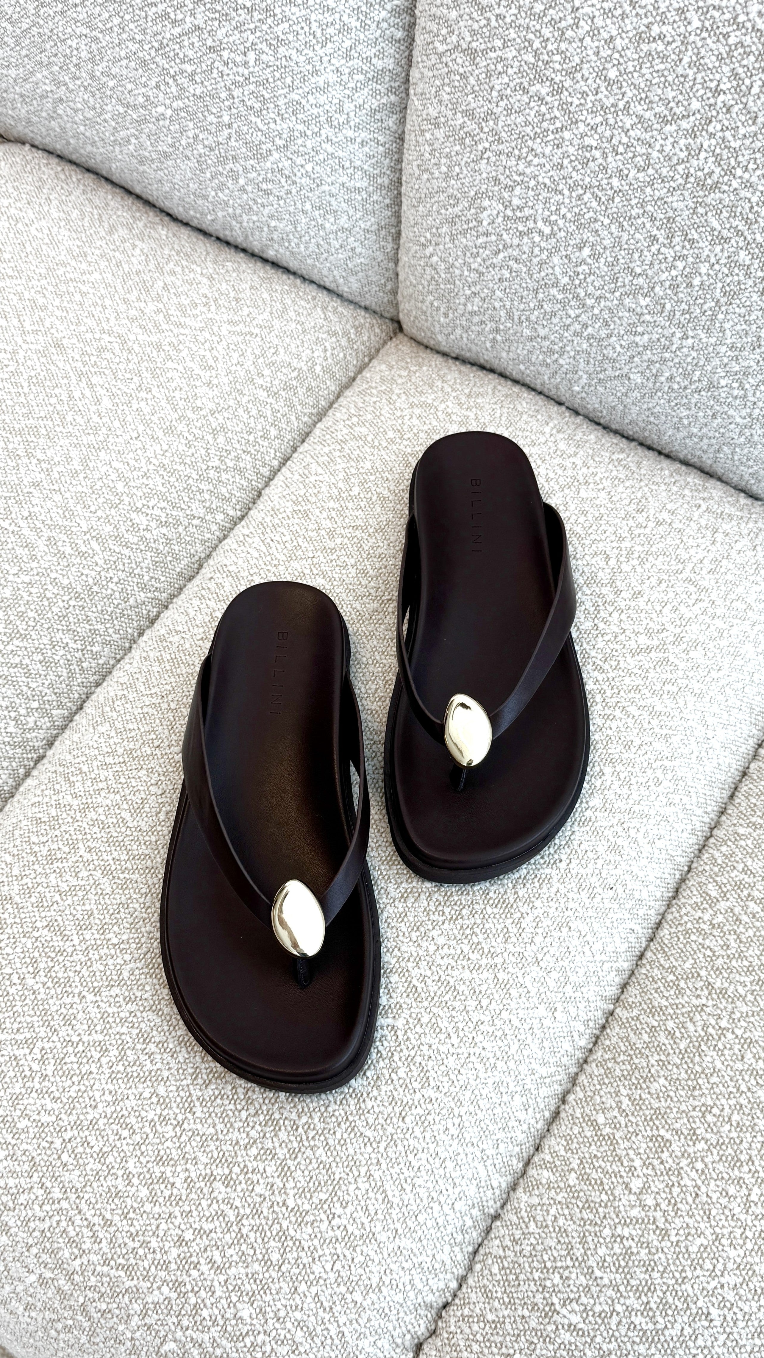 Antonie Thong - Chocolate