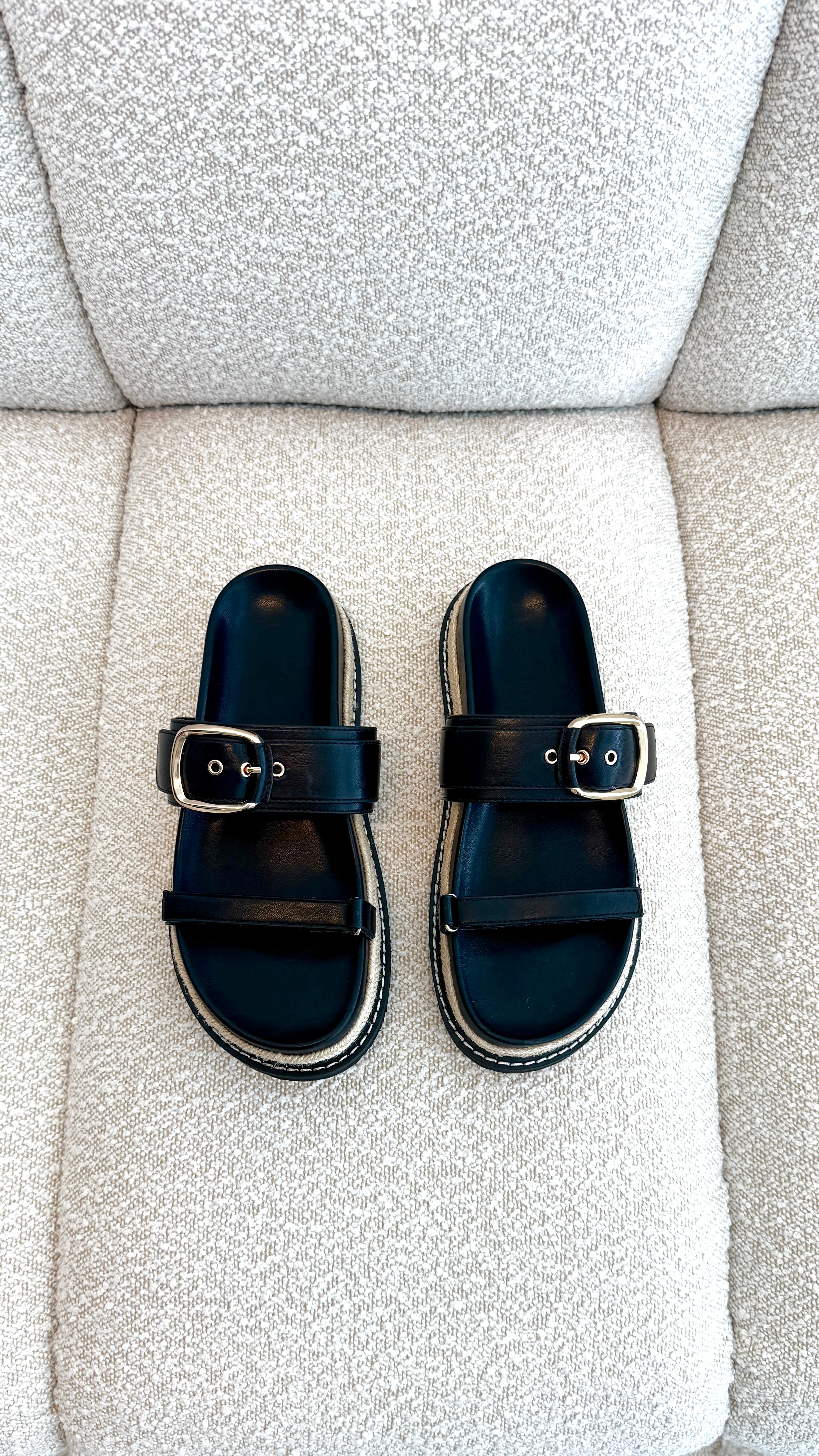 Tabitha Slide - Black