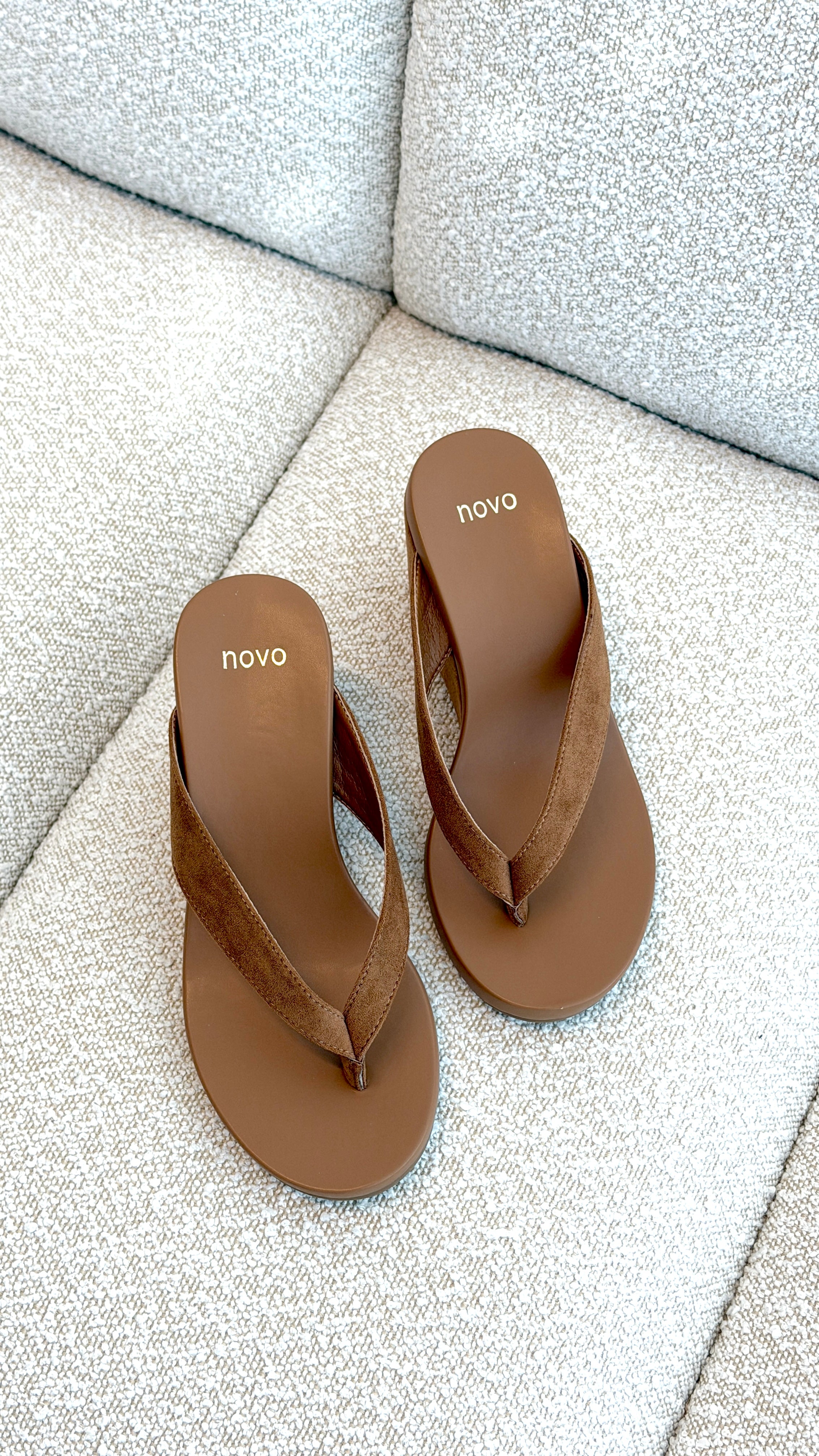 Baci Wedge - Caramel Suede