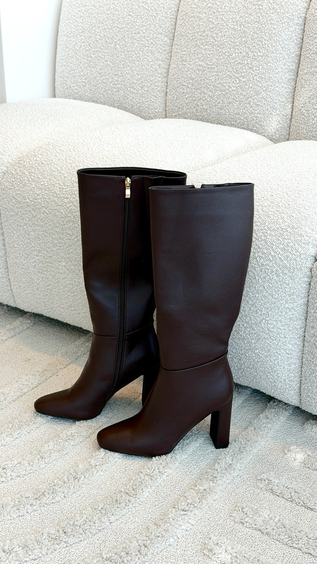 Nakoa Boots - Chocolate - Billy J