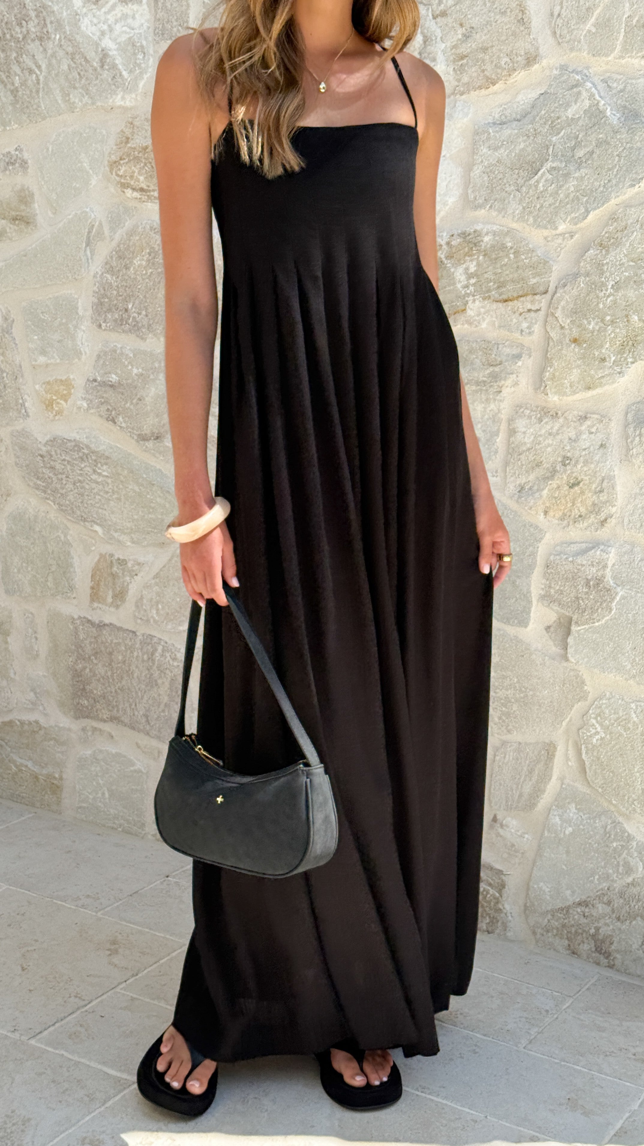 Pippy Maxi Dress - Black - Billy J