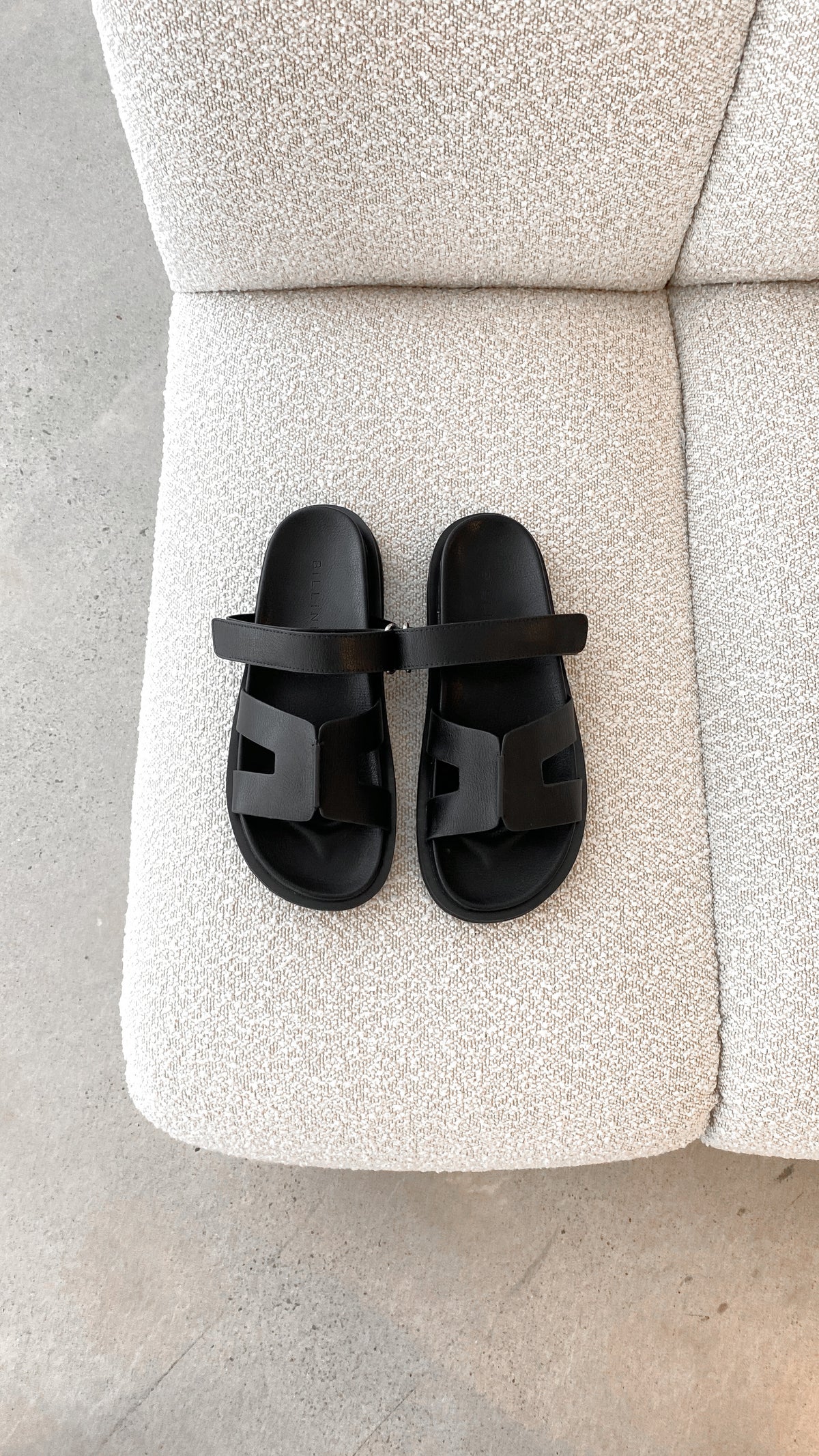 Theon Slides - Black - Billy J