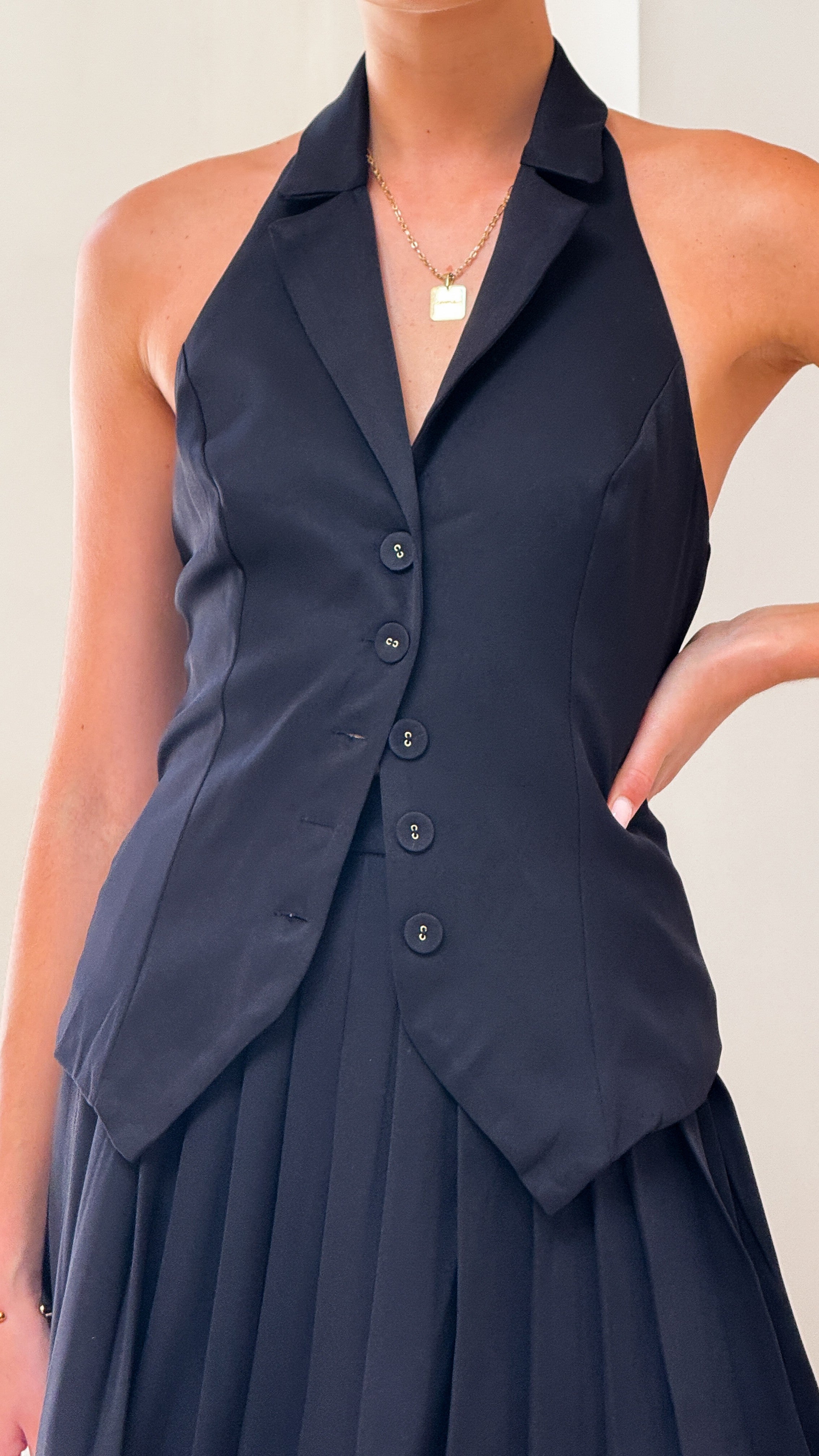 Yetta Vest Top - Black - Billy J