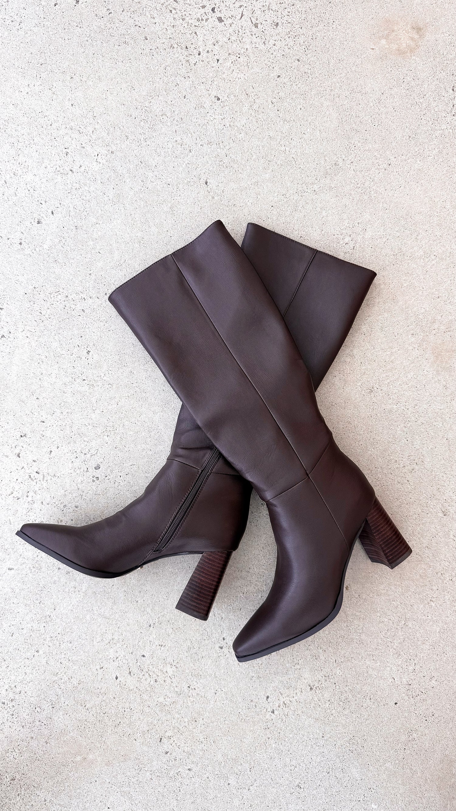 Vallia Boots - Chocolate - Billy J