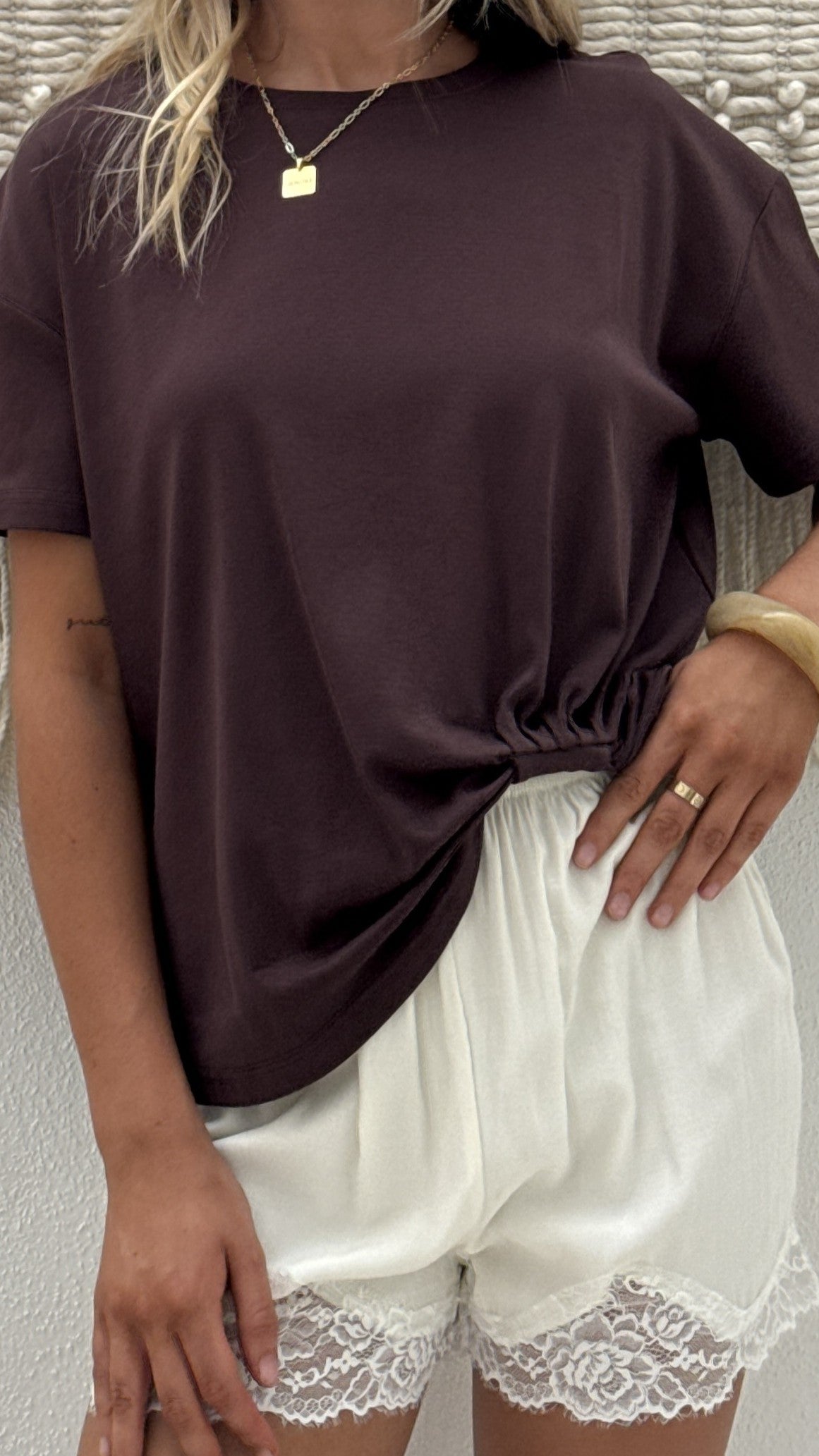 Aria Tee - Chocolate - Billy J