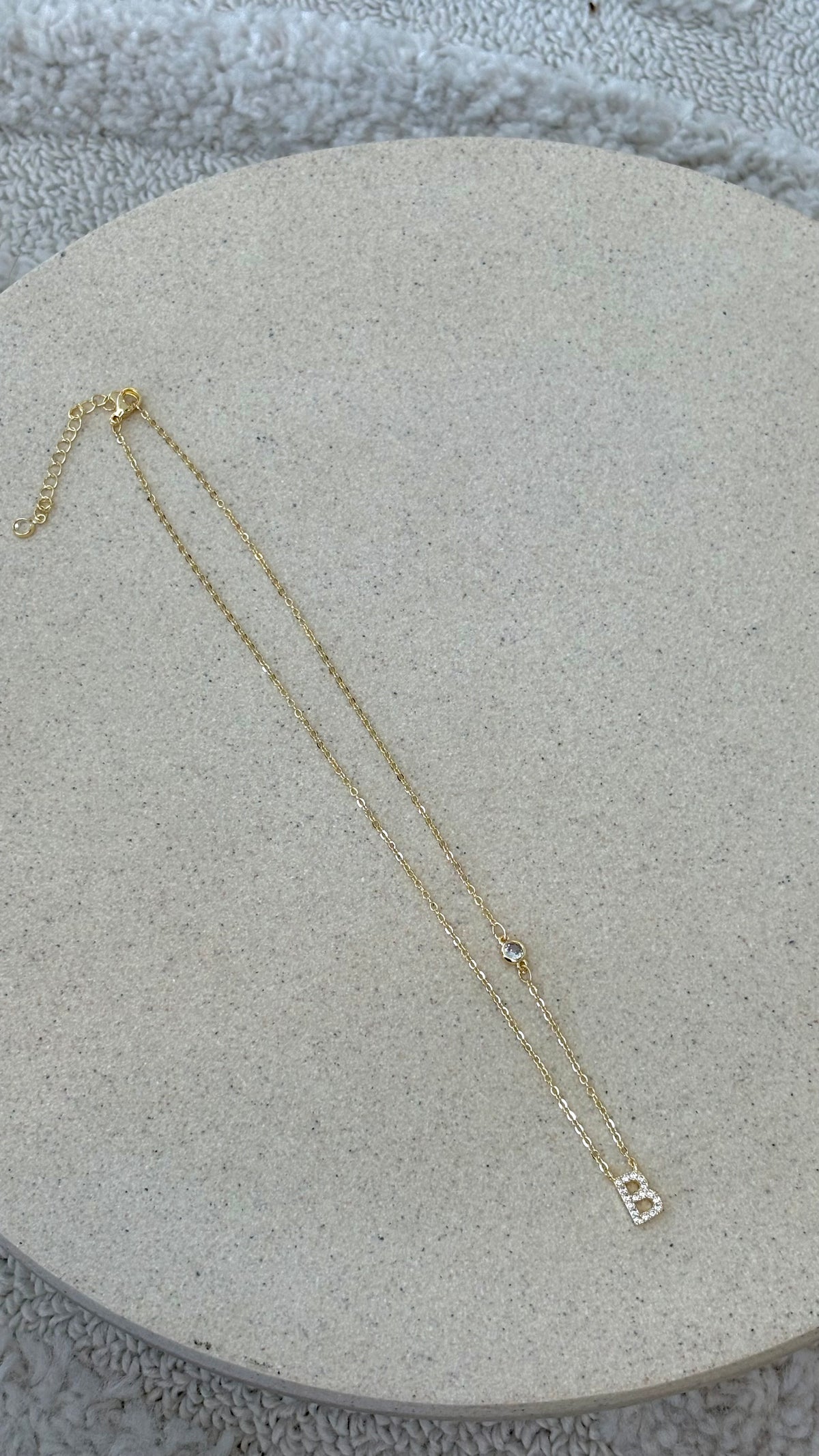 Ivy Initial Letter Necklace - B - Billy J