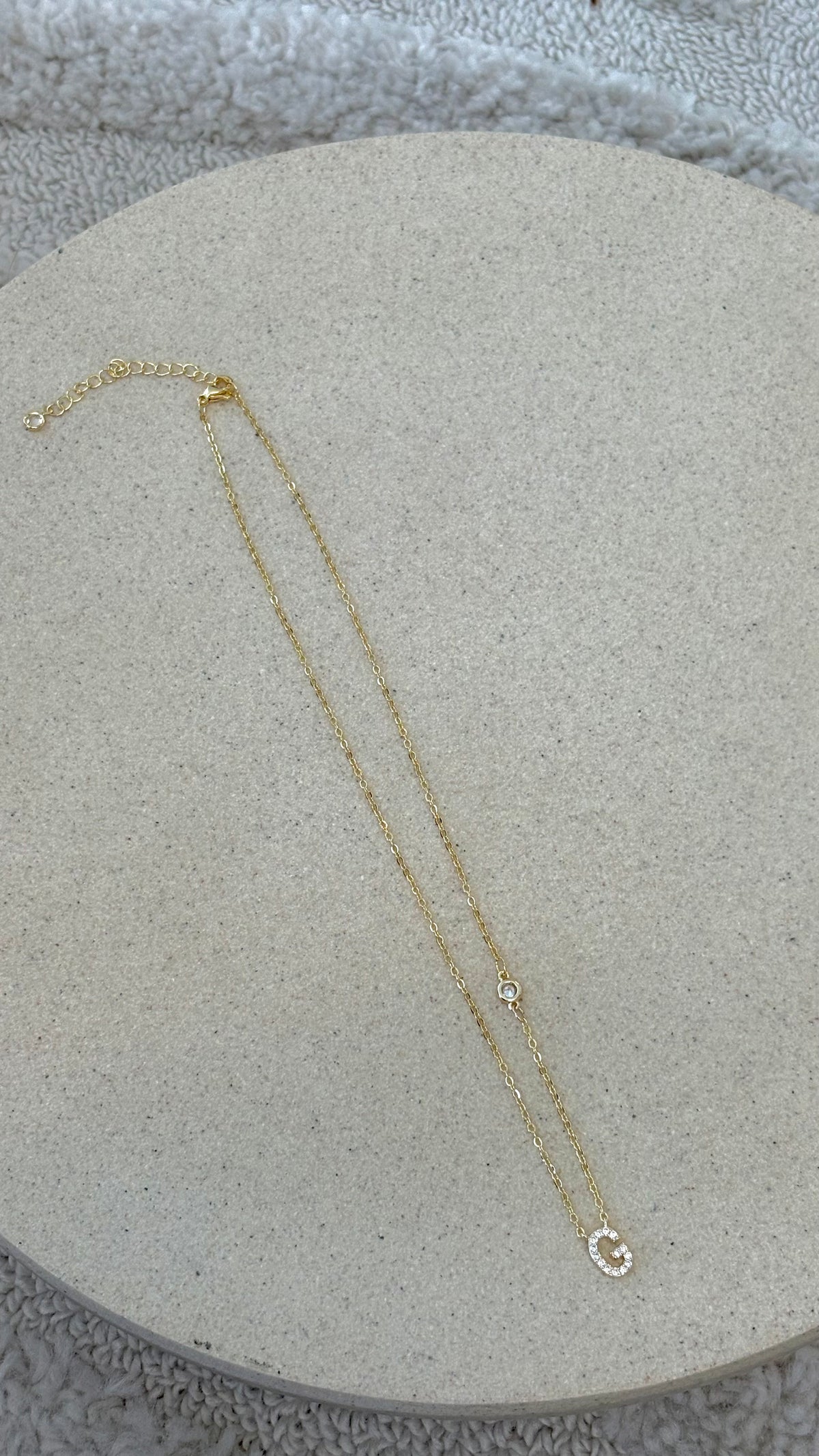 Ivy Initial Letter Necklace - G - Billy J