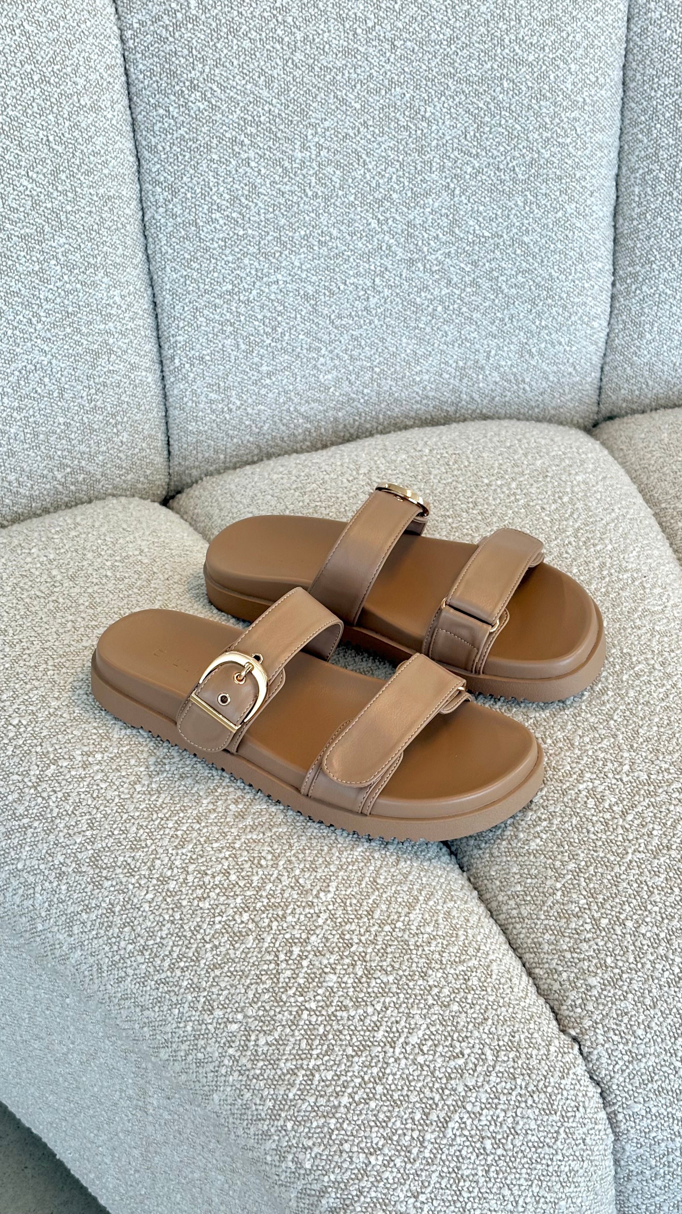 Aggie Slide - Light Cashew - Billy J