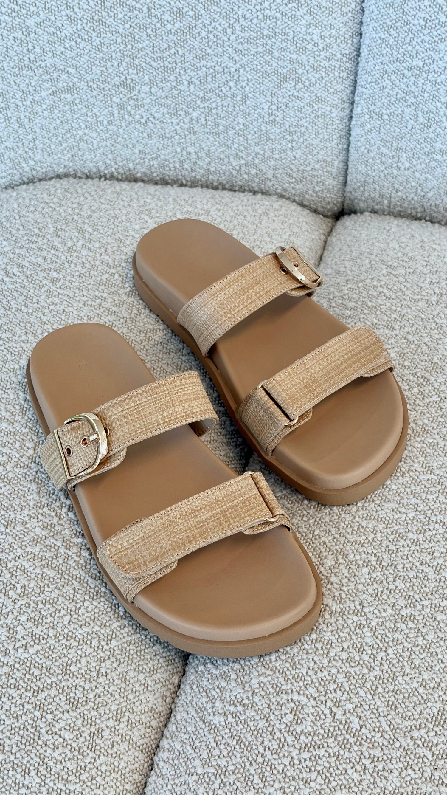 Aggie Slide - Natural Raffia