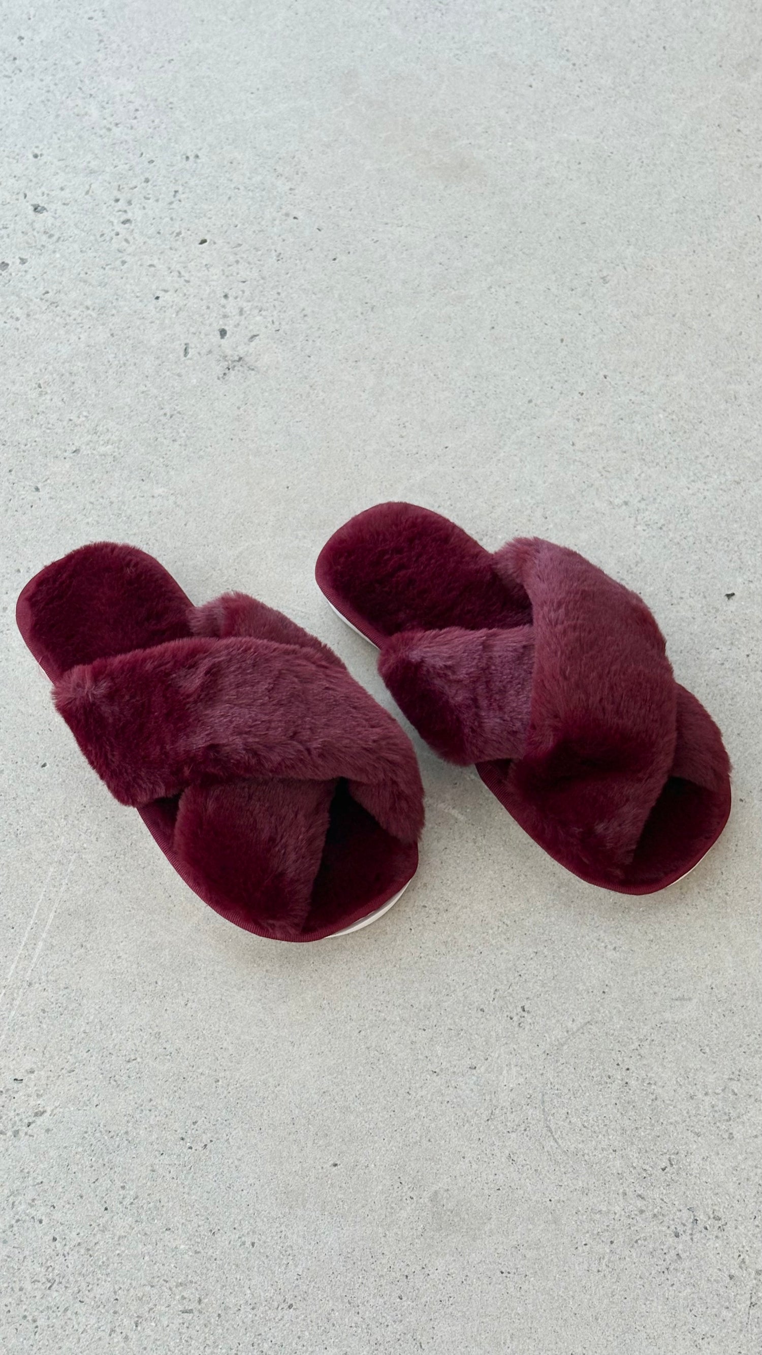 Jessica Fluffy Slippers - Wine - Billy J