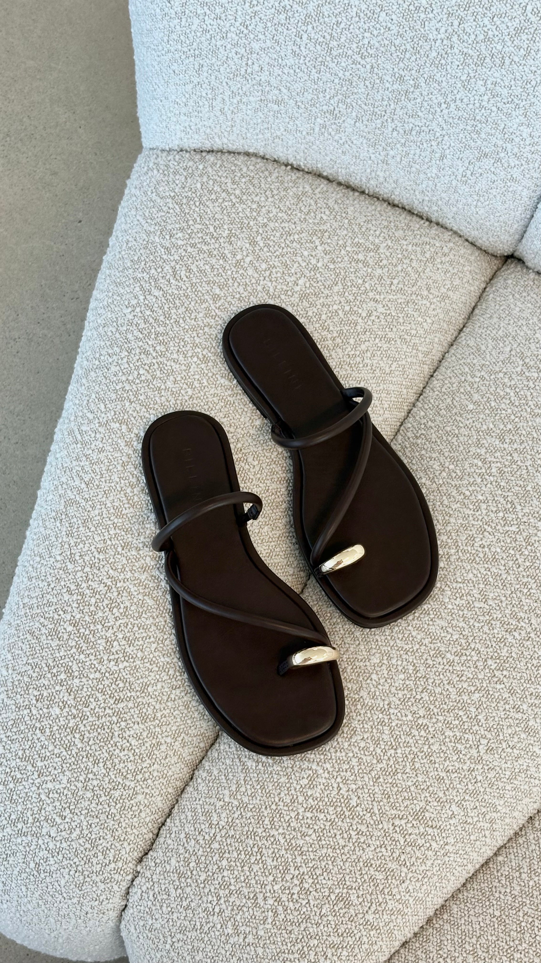 Orphie Slide - Chocolate