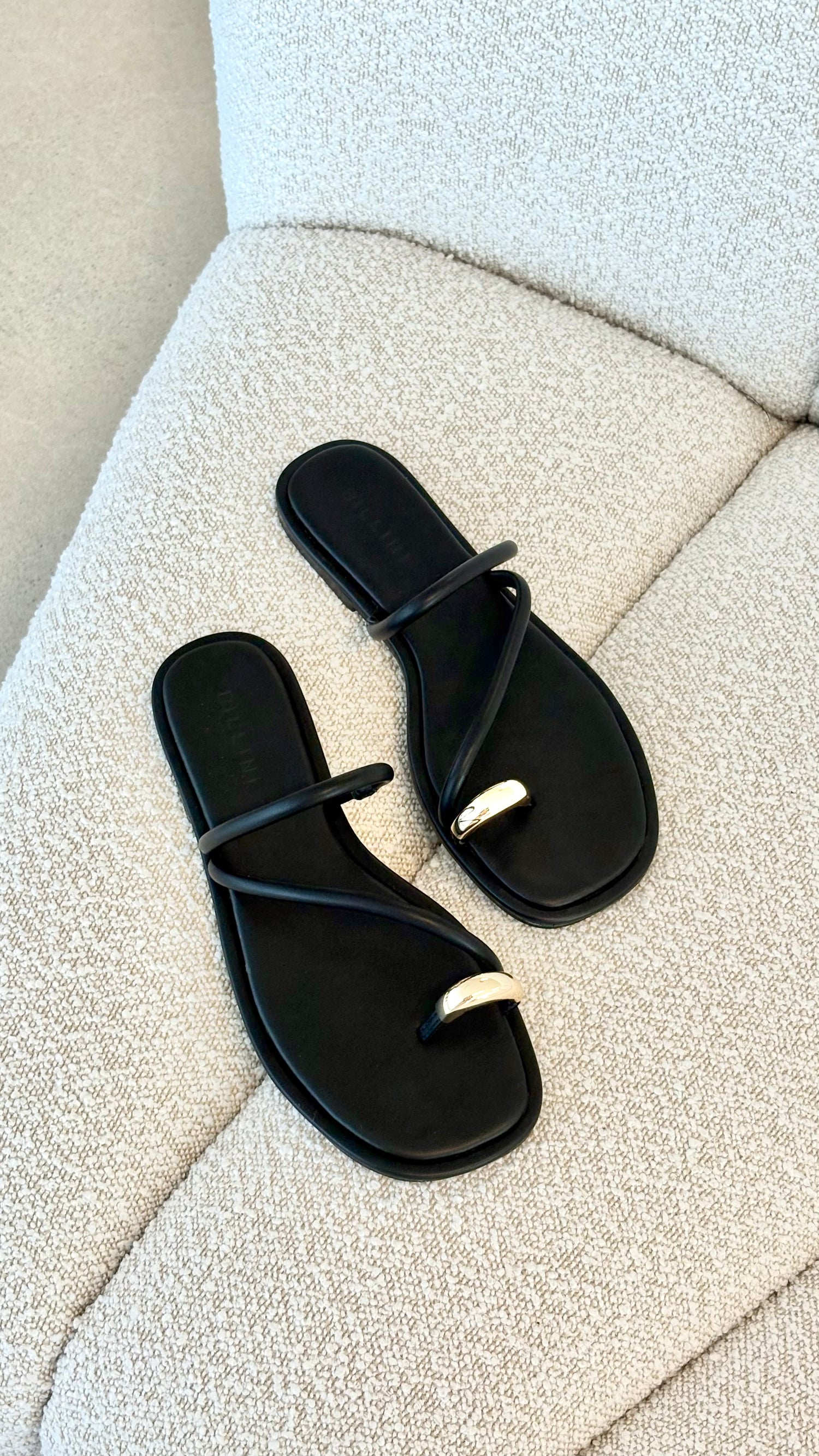 Orphie Slide - Black