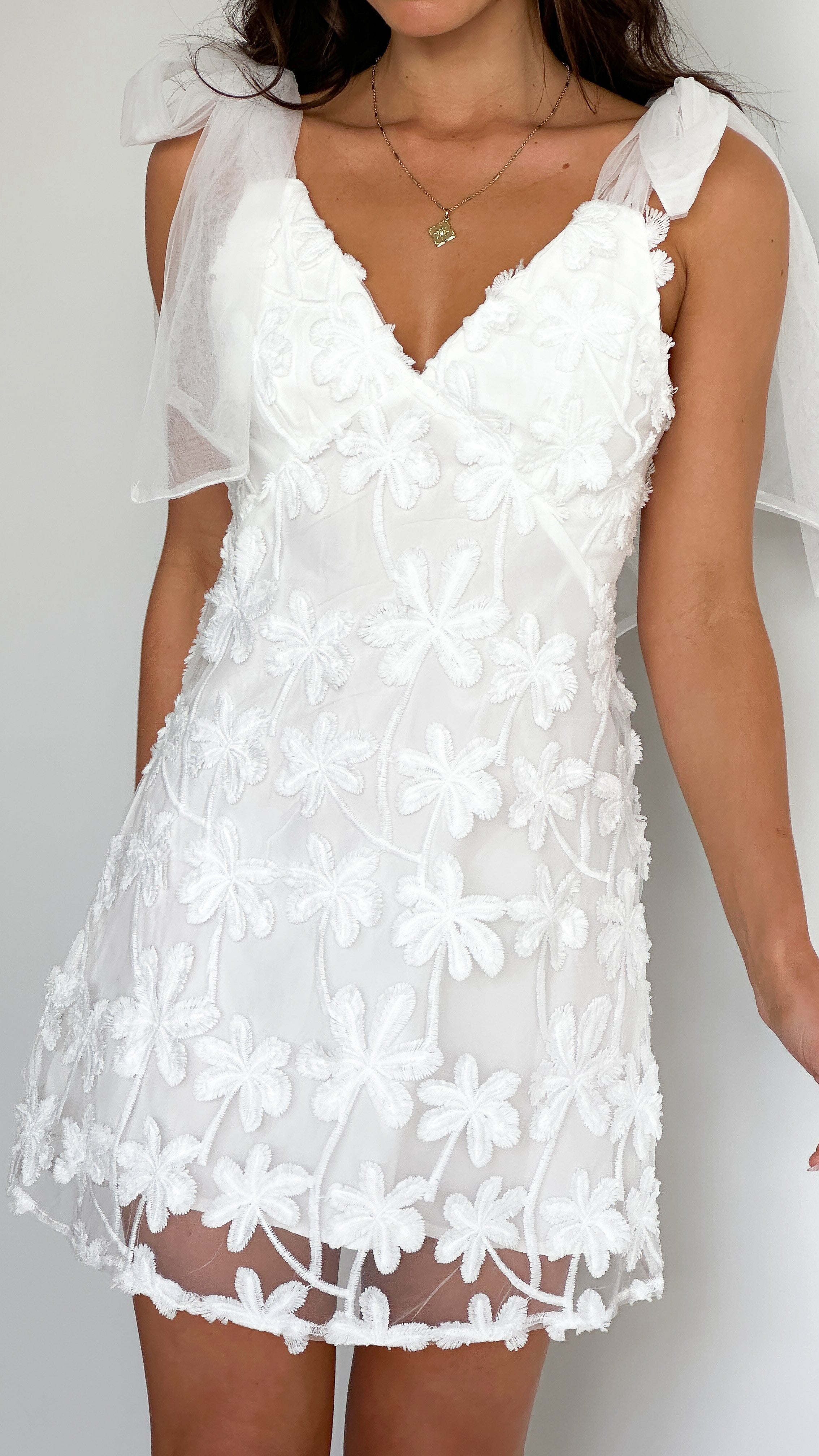 Elizabeth Mini Dress - White - Billy J
