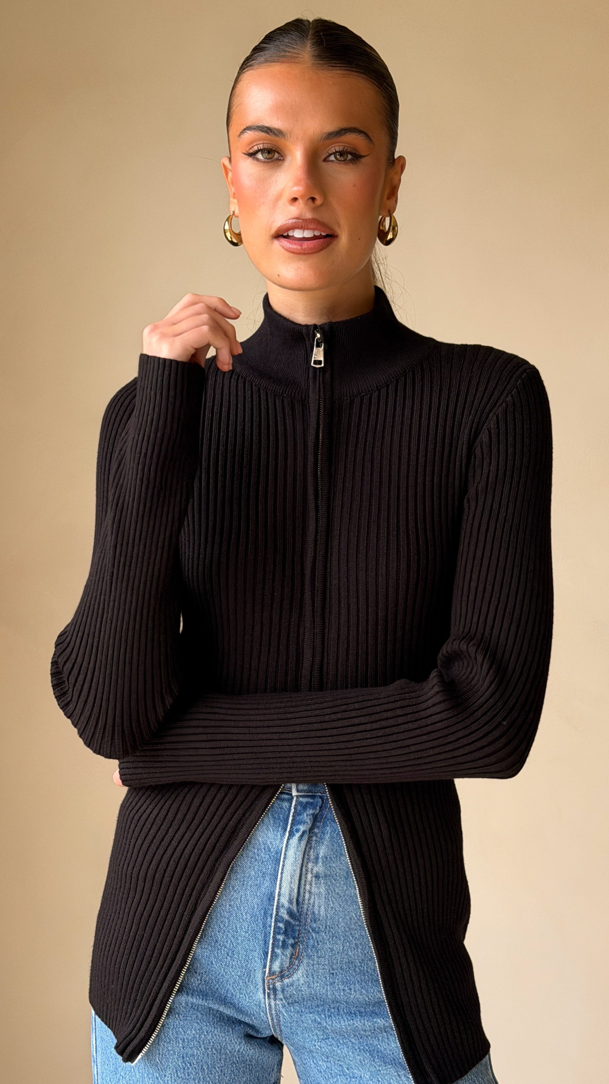 Cleo Long Sleeve Top - Black - Billy J