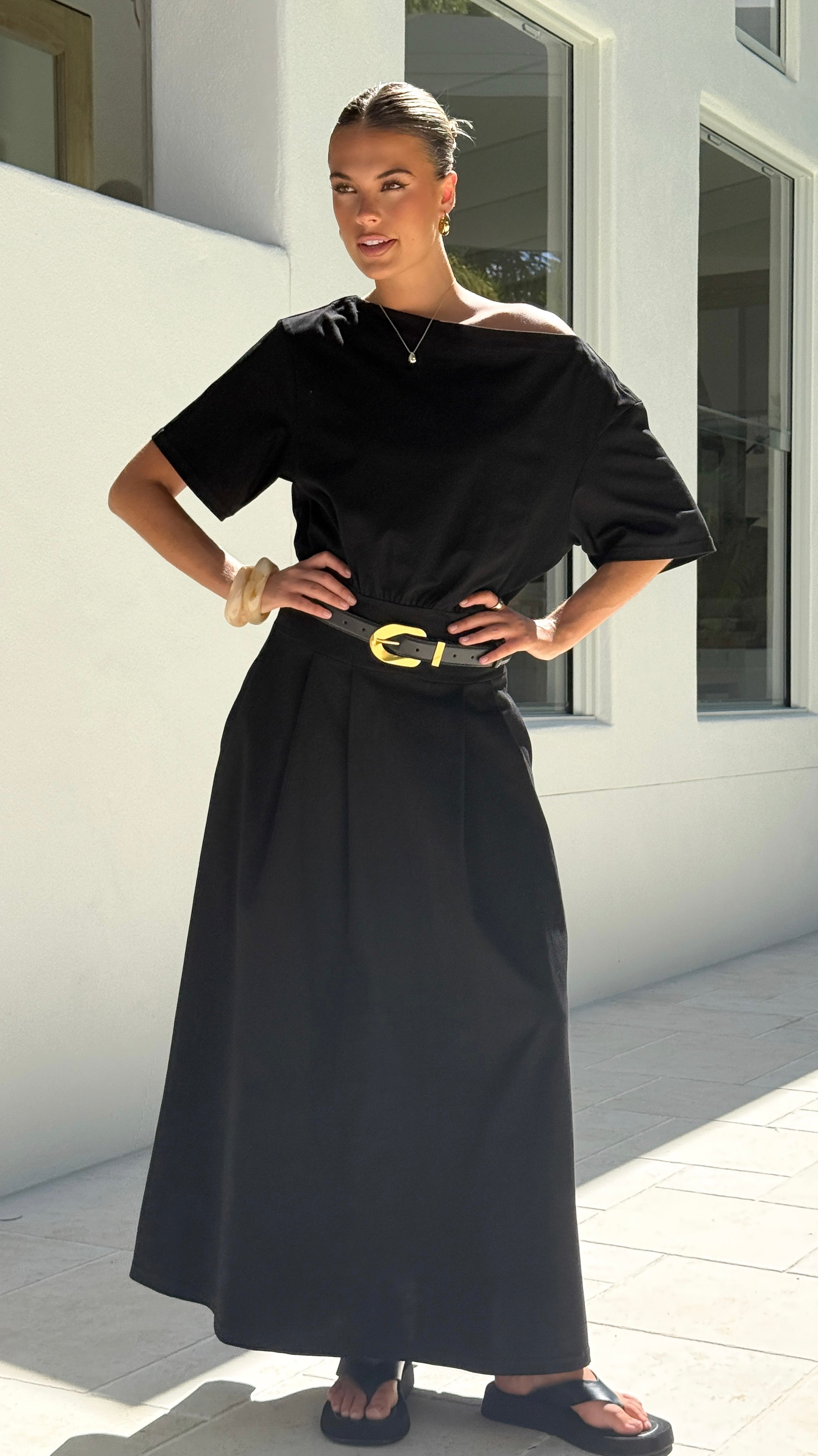 Aleski Maxi Dress - Black - Billy J