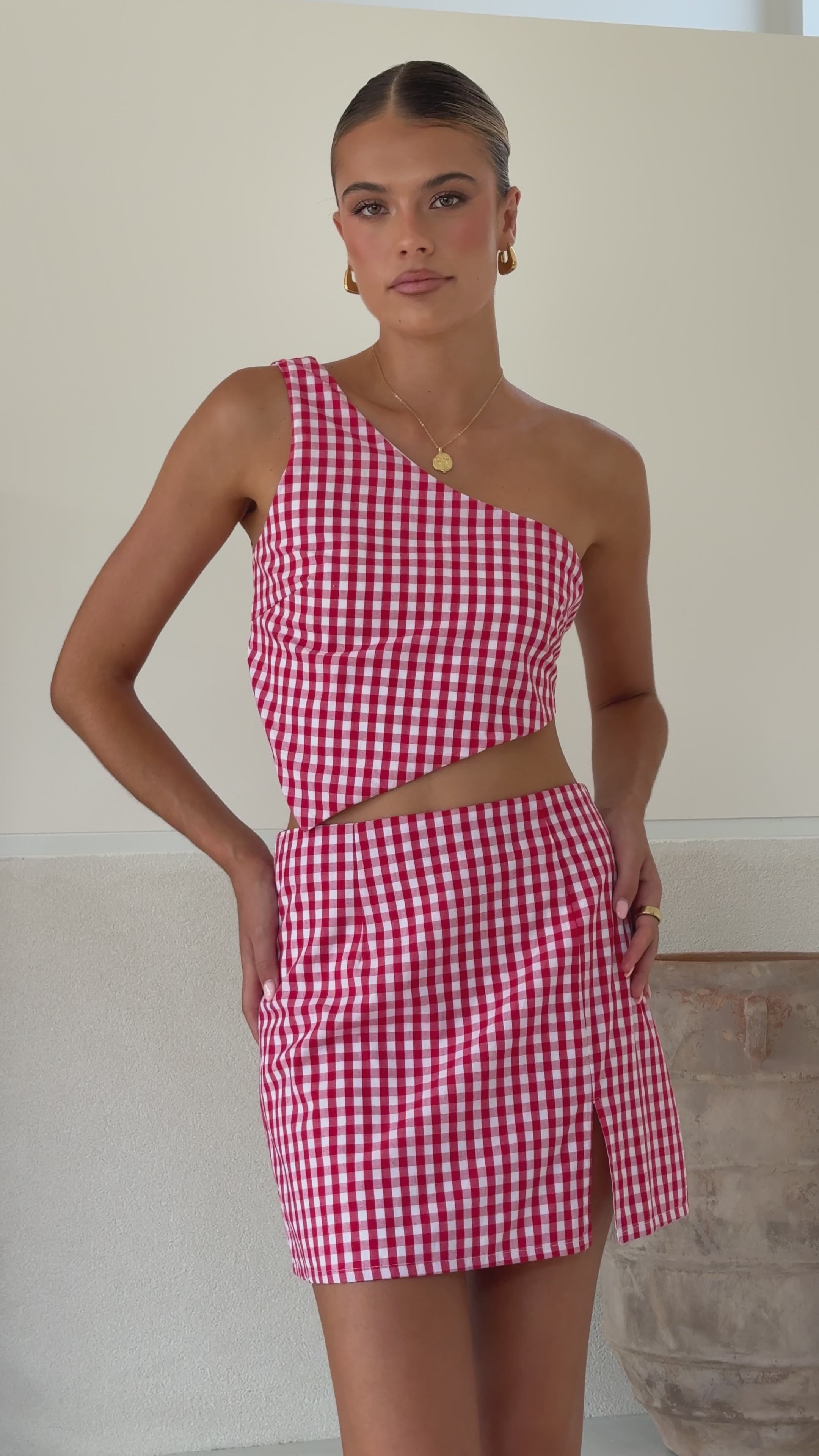 Load video: Jalisa Mini Skirt - Picnic Red - Billy J