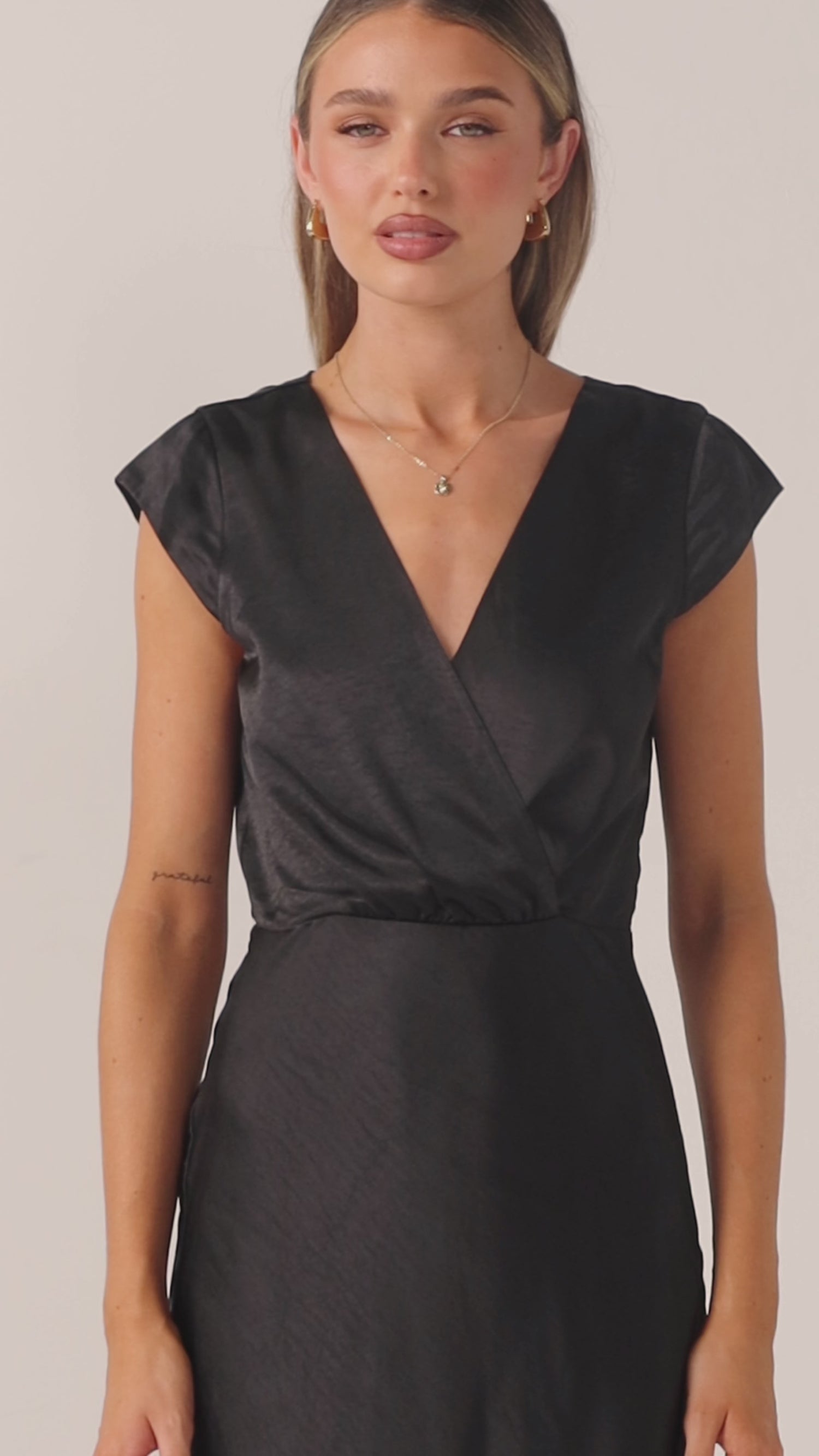 Selma Maxi Dress - Black - Billy J