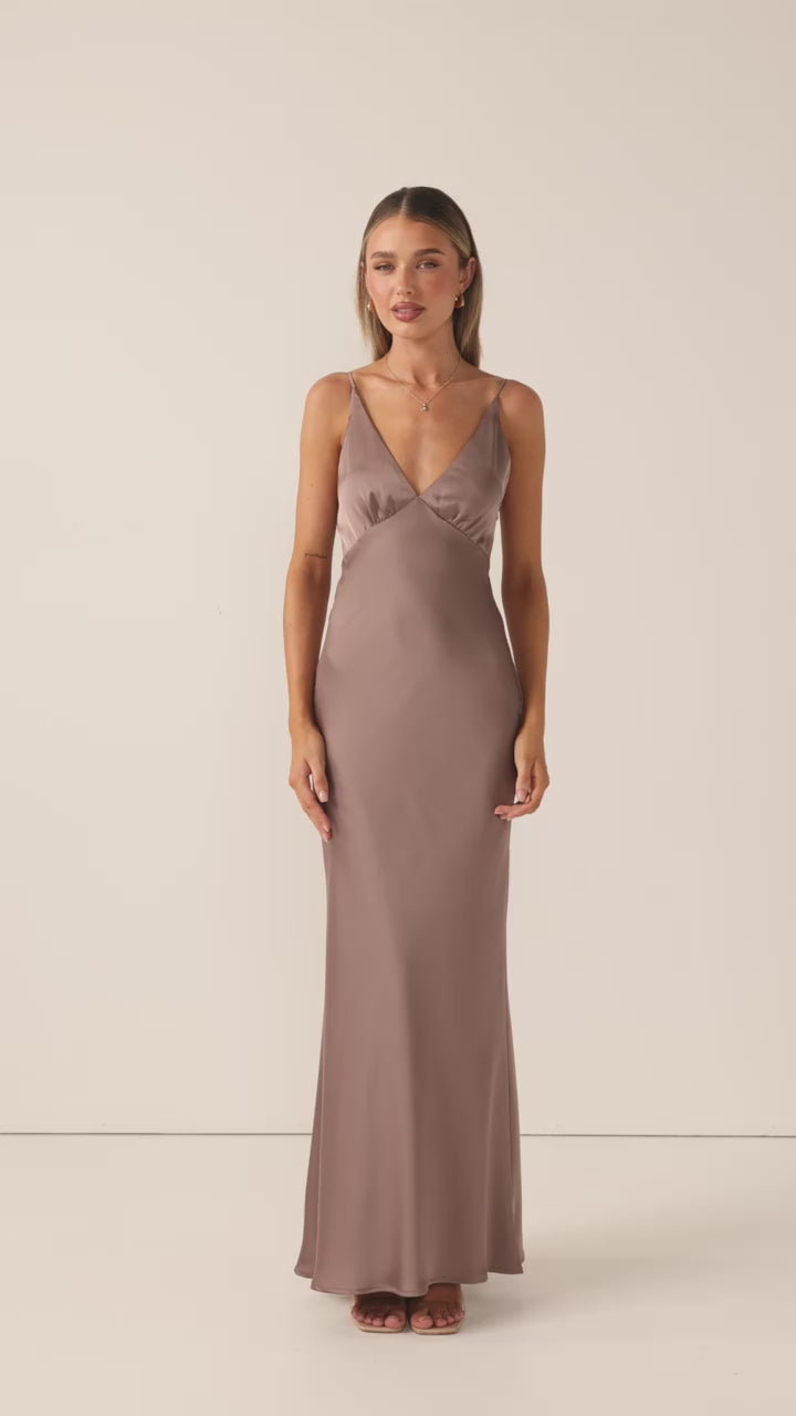 Ziah Maxi Dress - Mushroom - Billy J