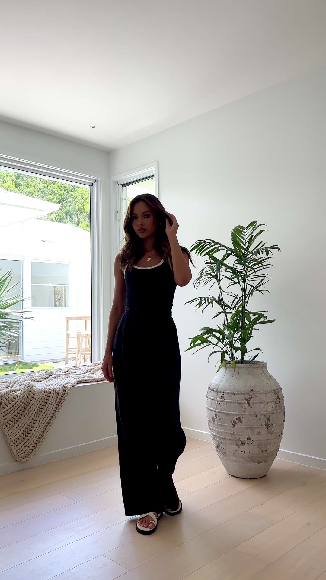 Load video: Tillie Pants - Black - Billy J