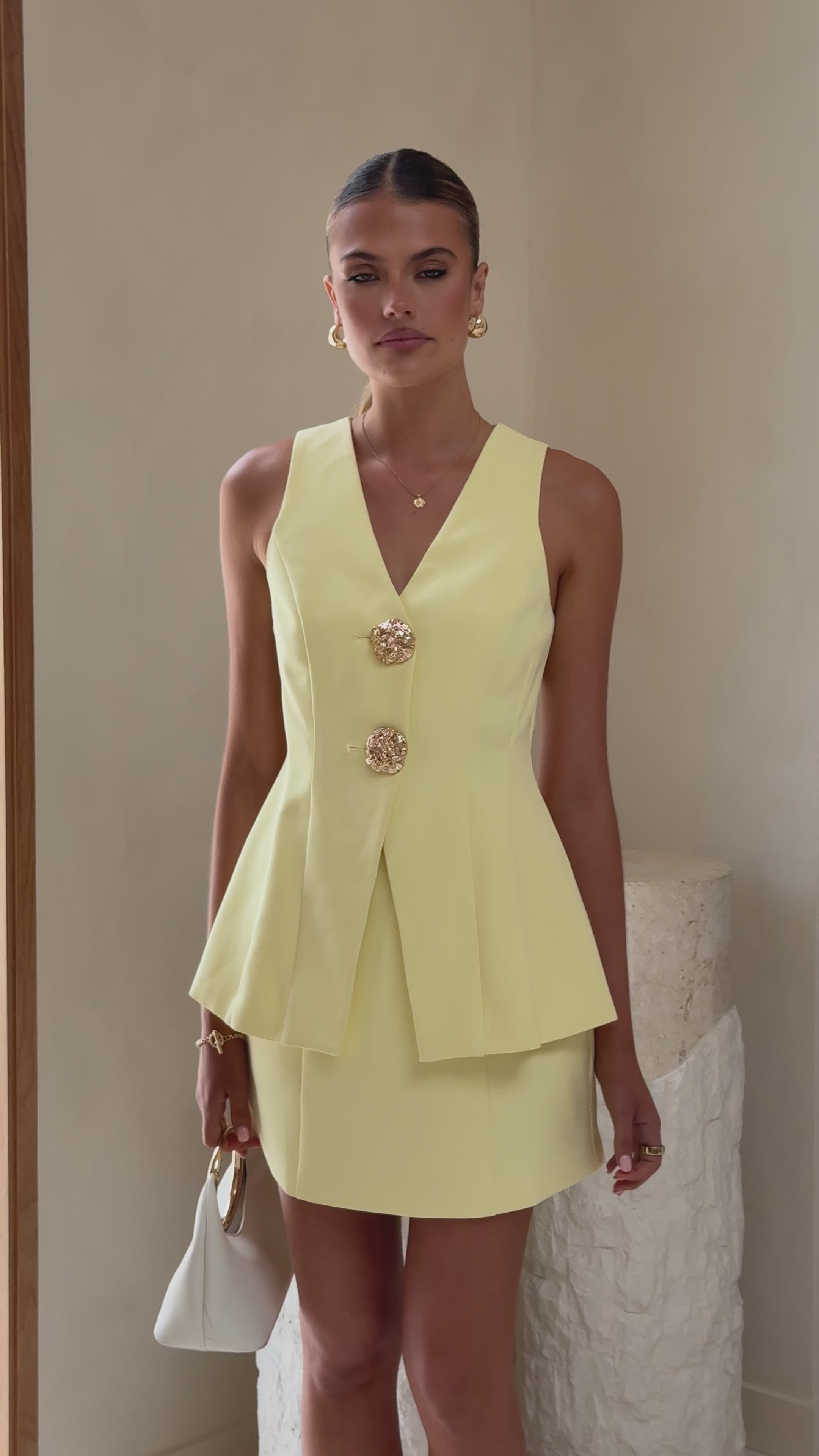 Load video: Rylie Mini Skirt - Lemon - Billy J