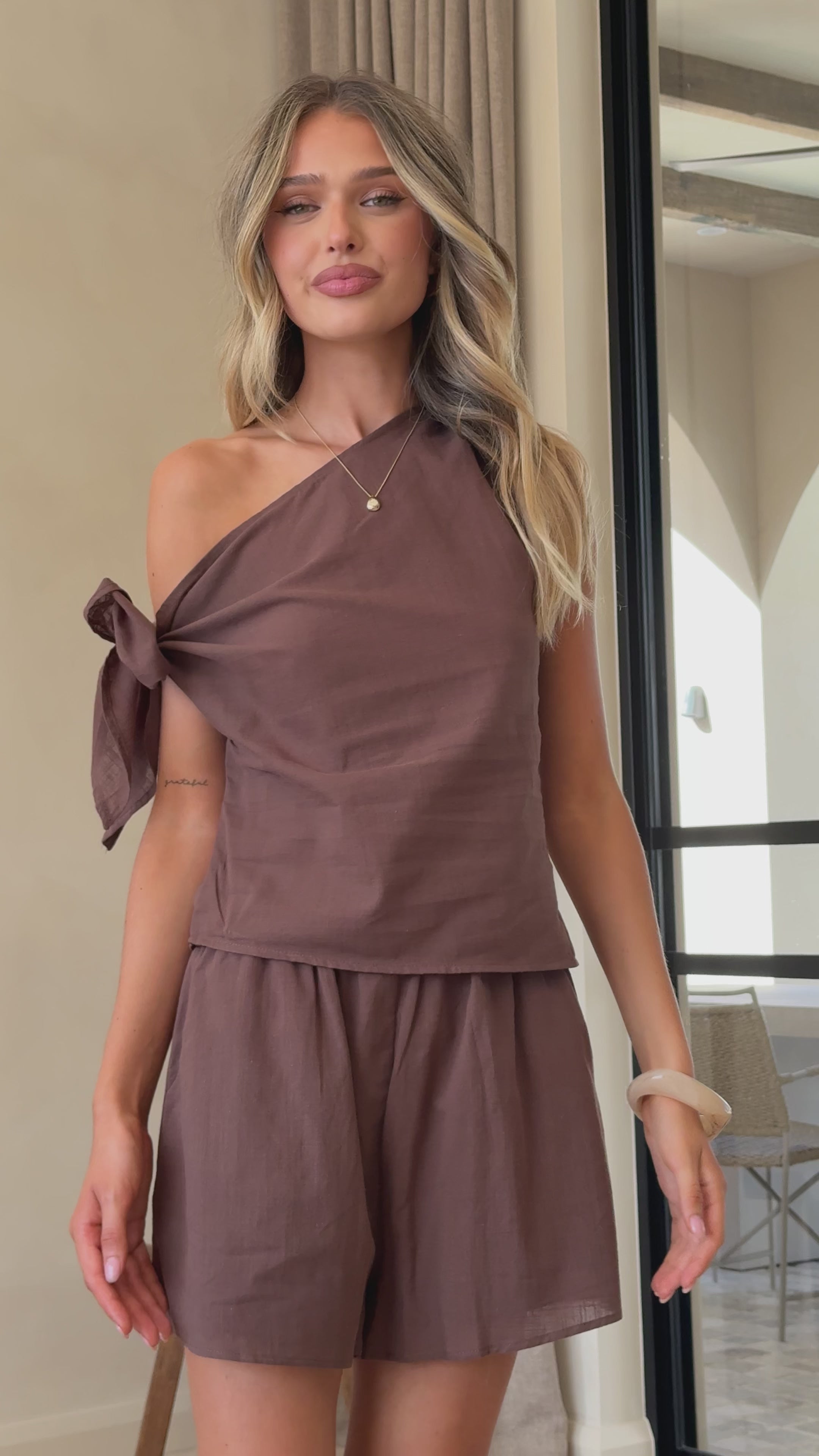 Load video: Zahavah Off Shoulder Top and Shorts Set - Chocolate - Billy J