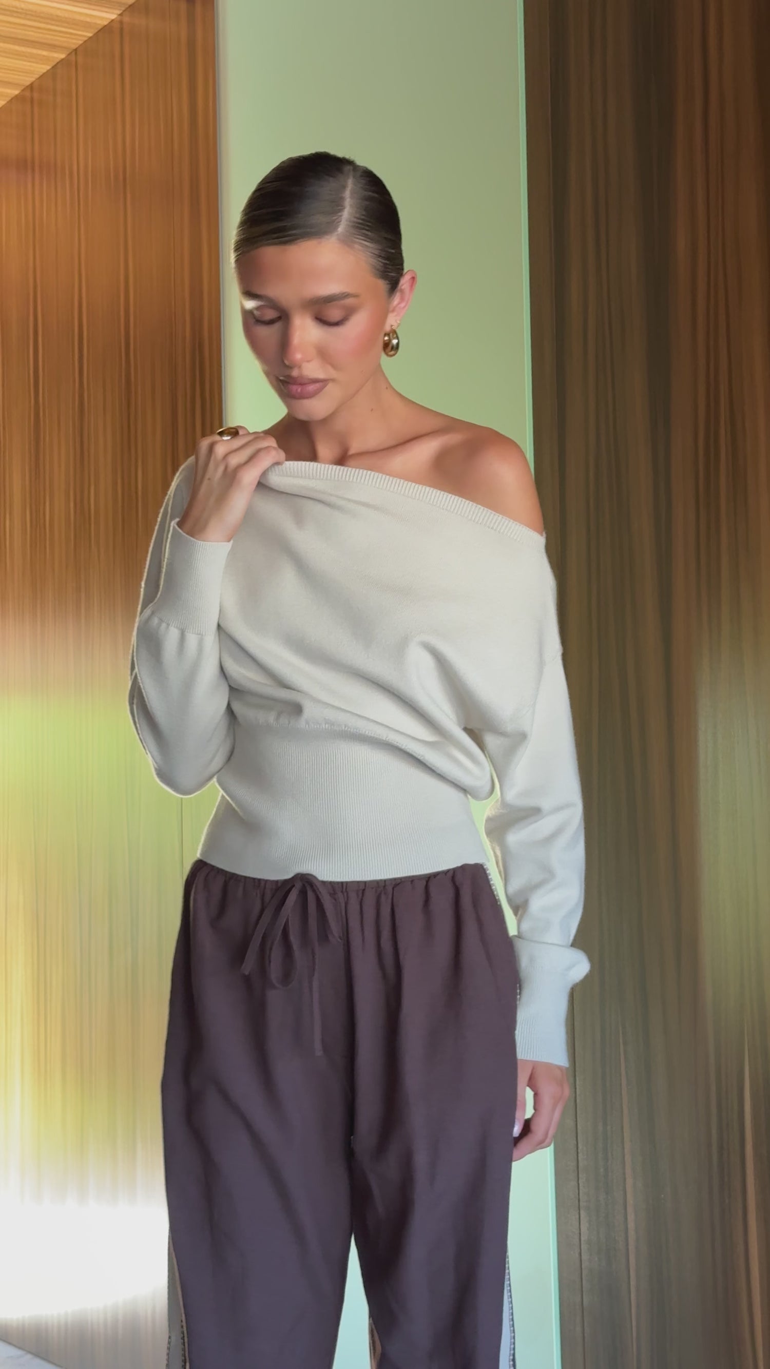 Talia Off Shoulder Top - Taupe - Billy J