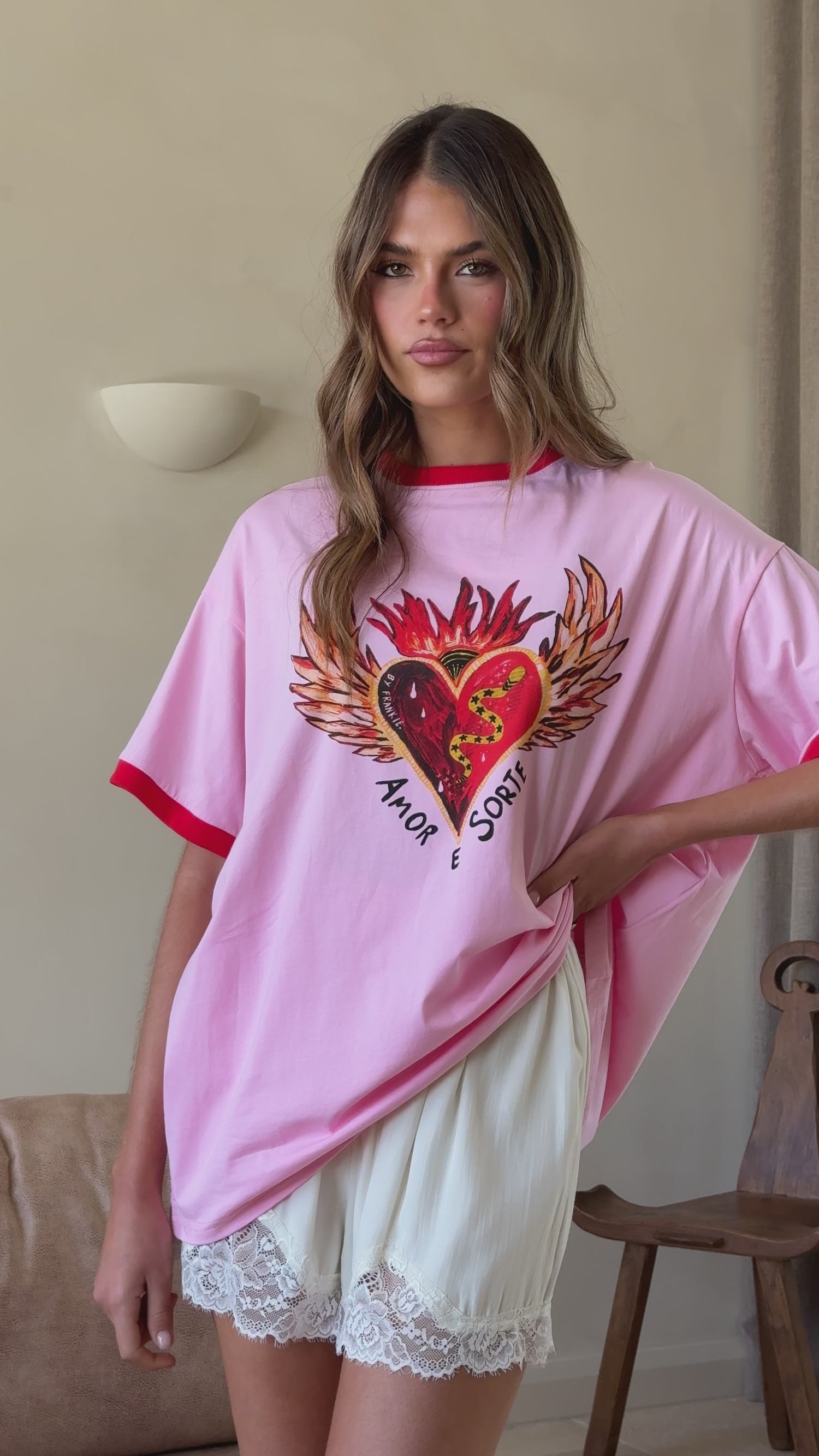 Amor E Sorte Oversized Tee - Pink/Red - Billy J