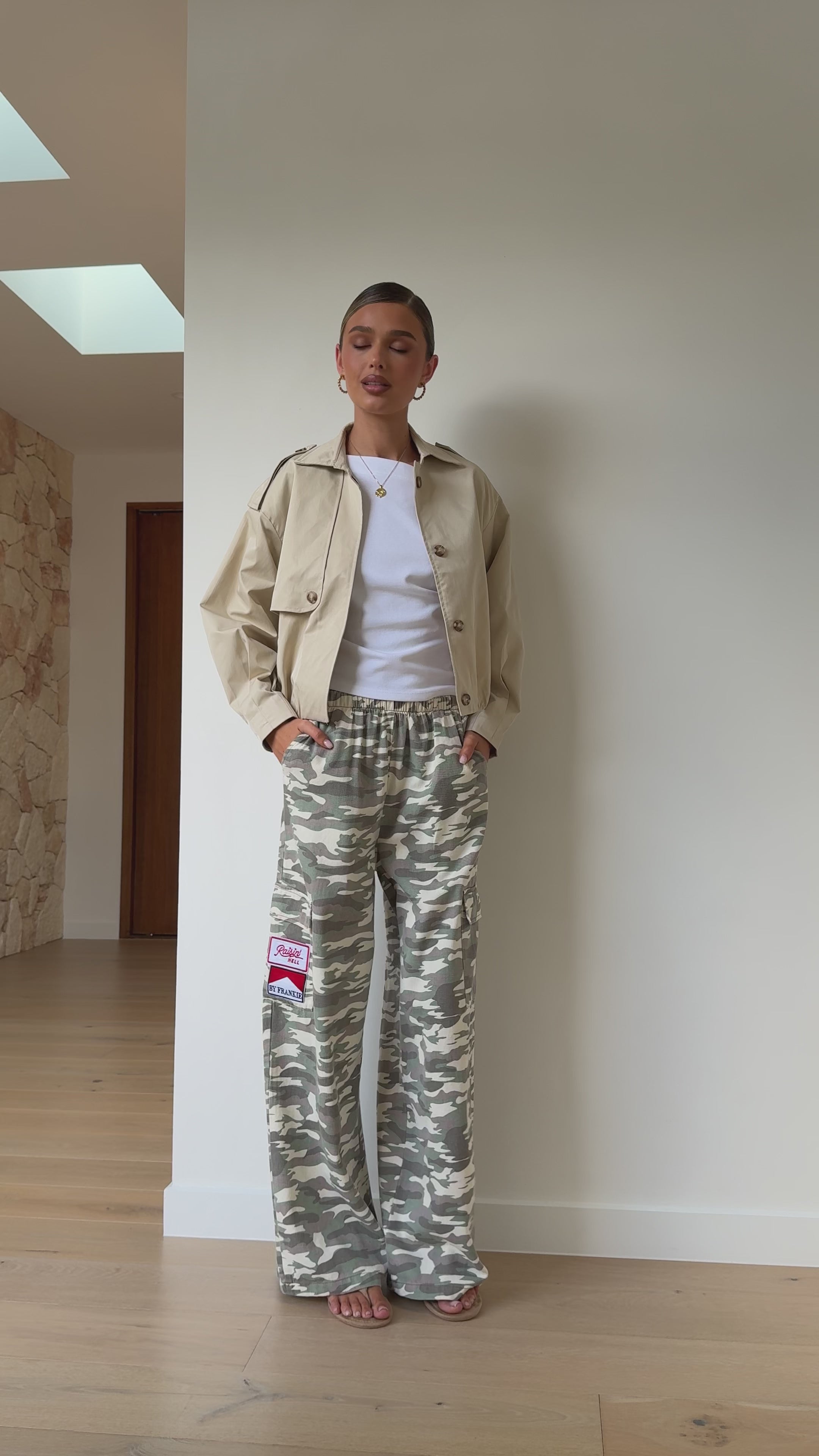 Load video: Jazzelle Cargo Pants - Light Camo - Billy J