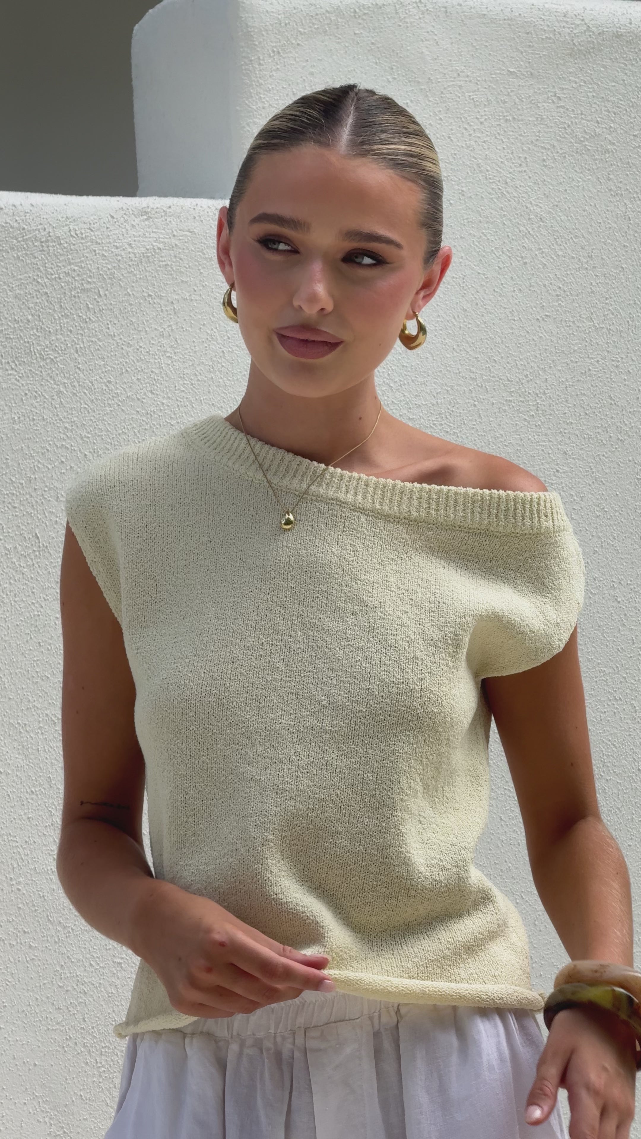 Load video: Robin Off Shoulder Top - Butter - Billy J