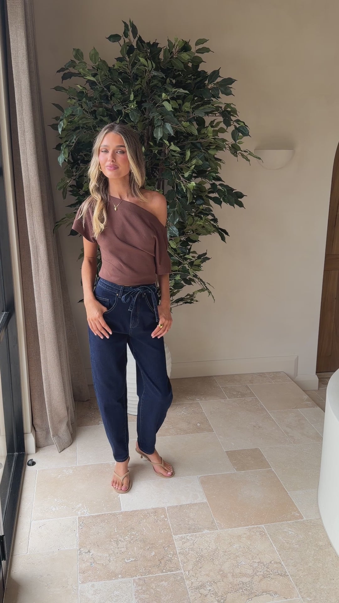 Load video: Clove Barrel Jeans - Indigo - Billy J