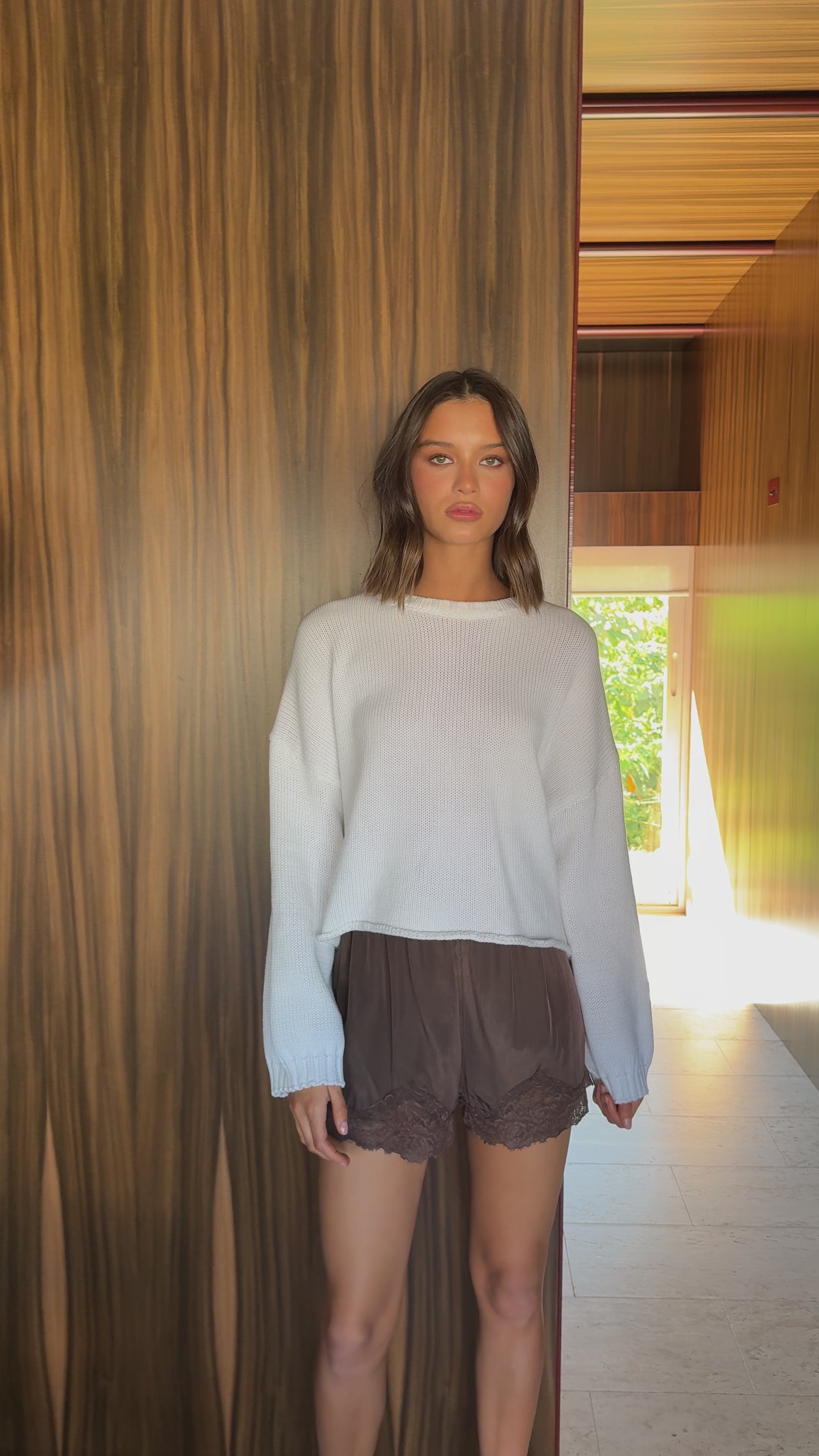 Load video: Melbourne Knit Jumper - White - Billy J