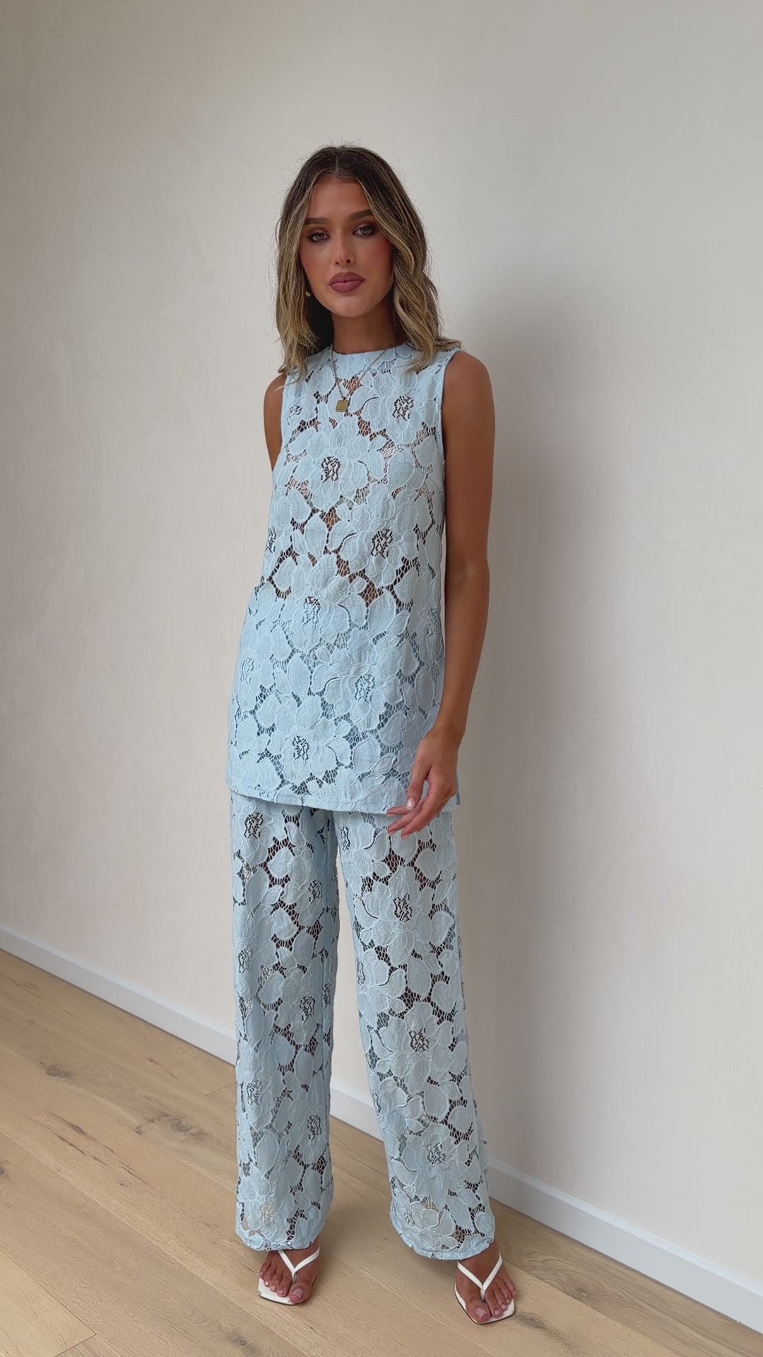 Makaylie Pants - Blue Flower - Billy J