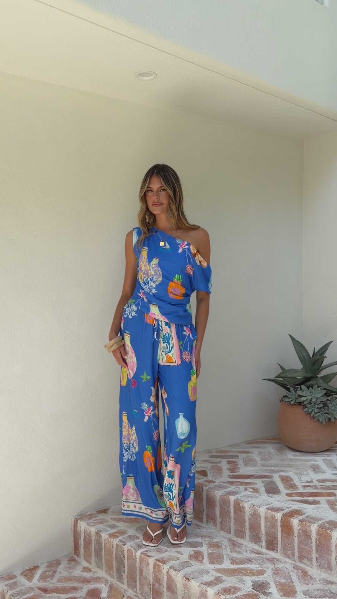Load video: Elidia Off Shoulder Top - Perfume Dreams - Billy J
