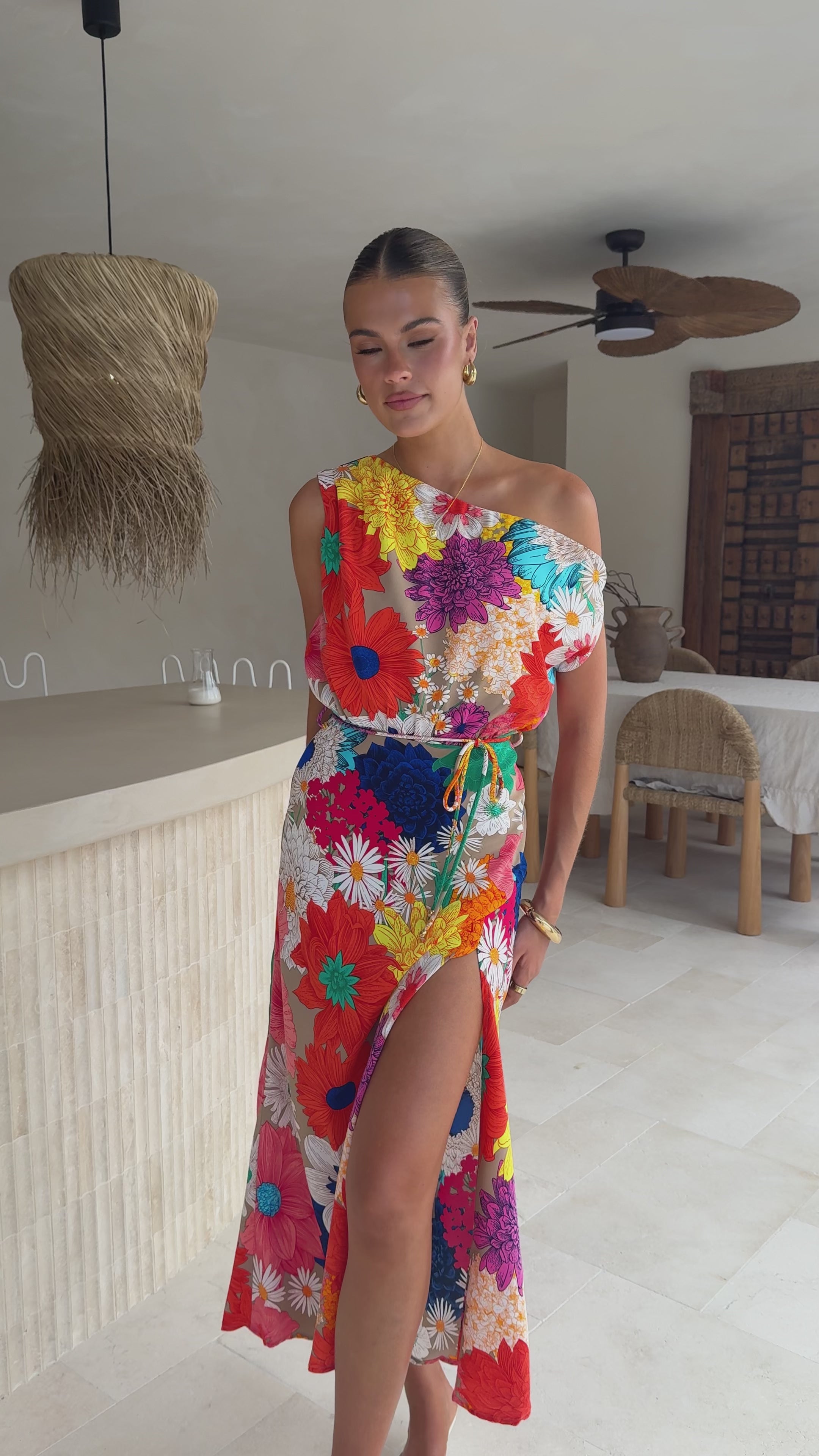 Load video: Bexley Midi Dress - Multi Floral - Billy J