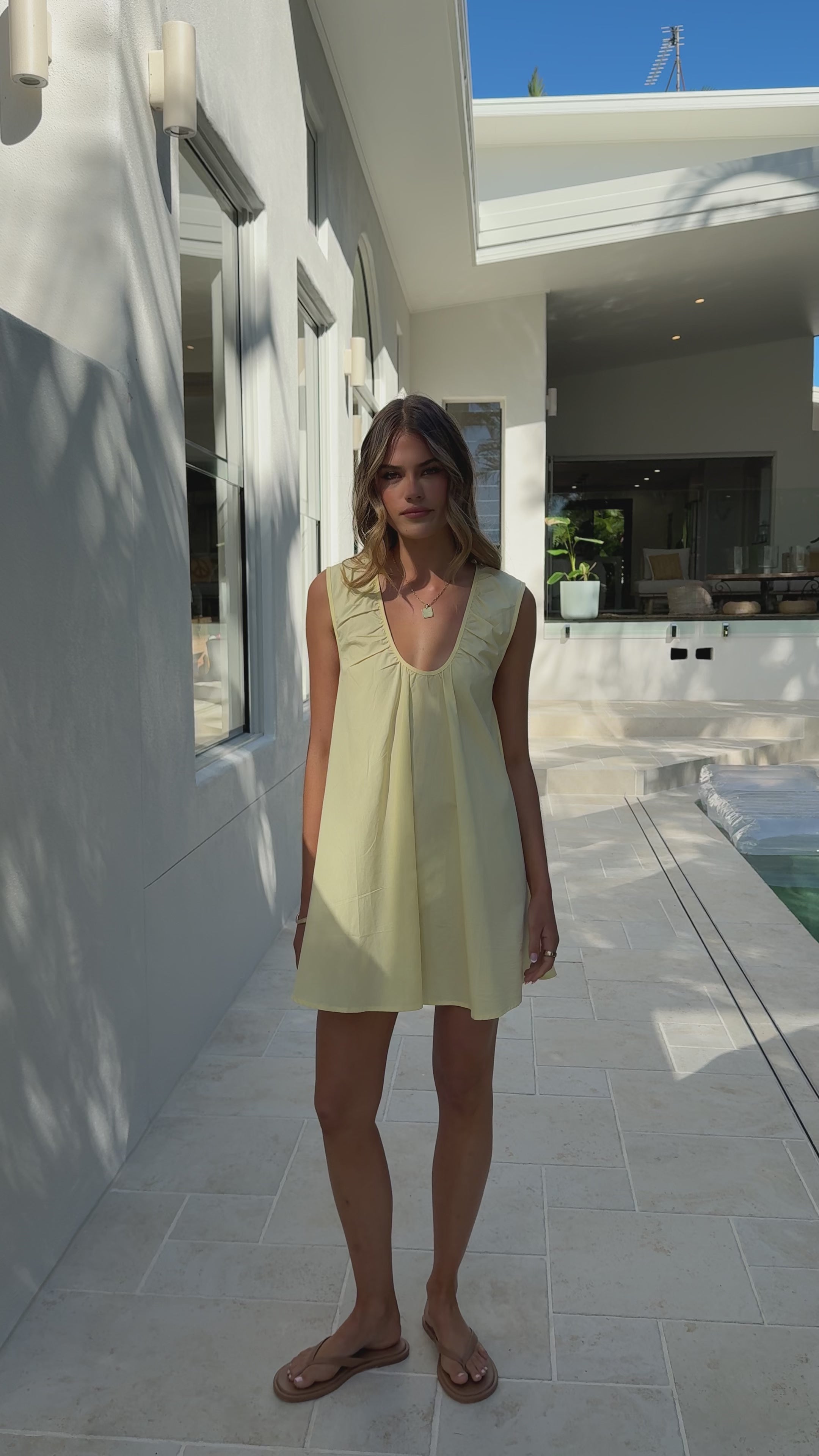 Load video: Vanessa Oversized Mini Dress - Yellow - Billy J