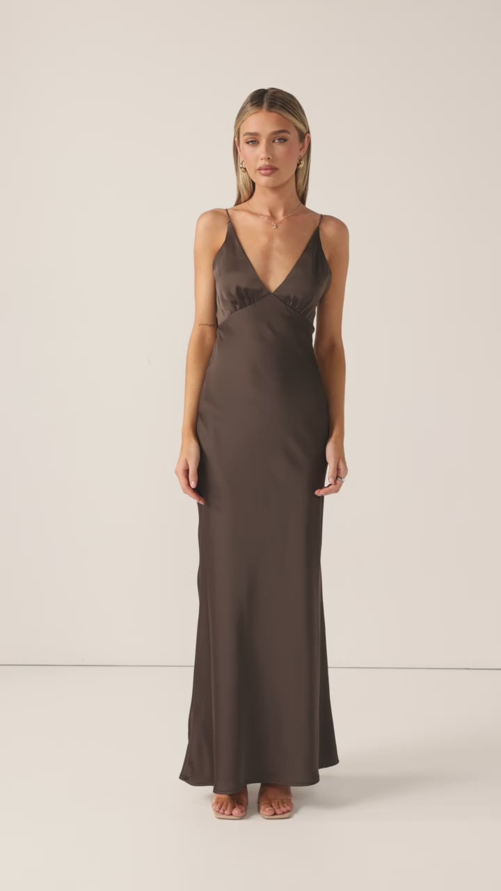Load video: Ziah Maxi Dress - Espresso