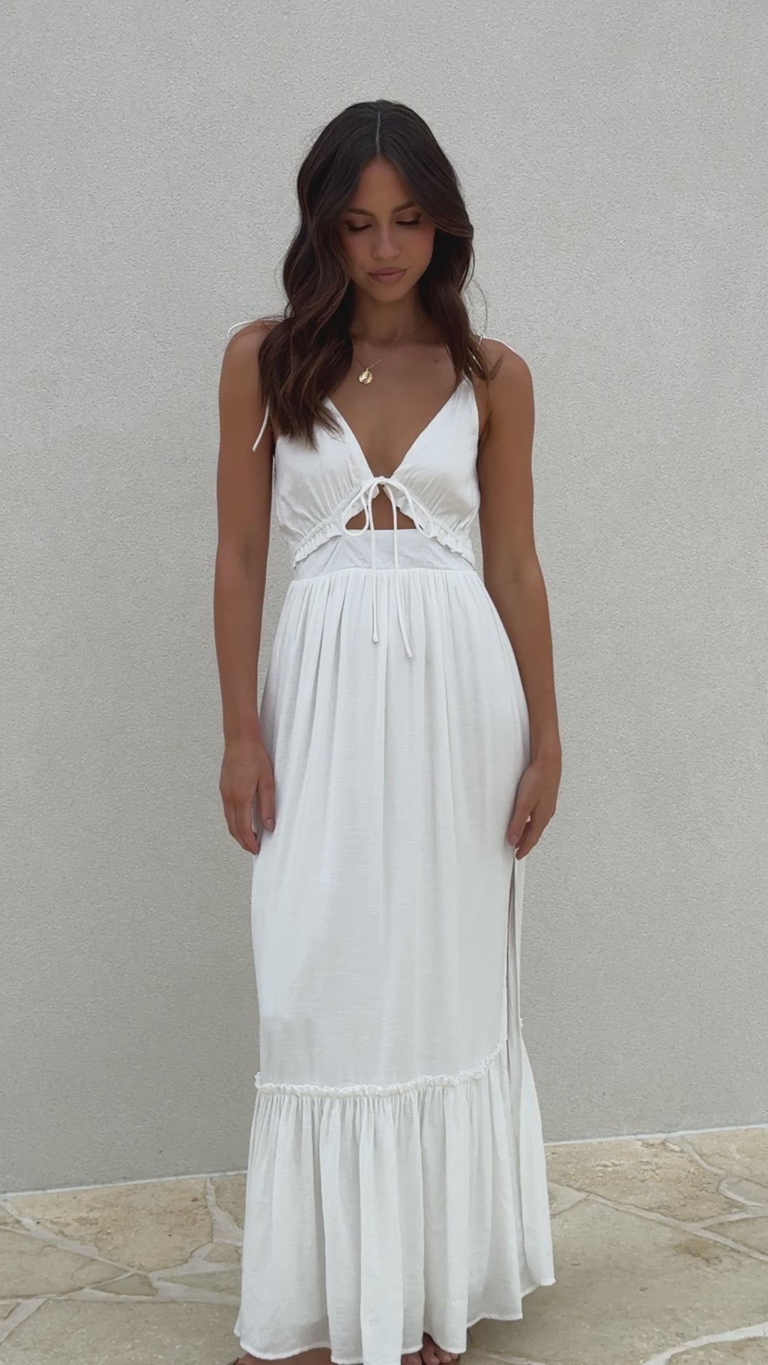 Load video: Lille Maxi Dress - White - Billy J